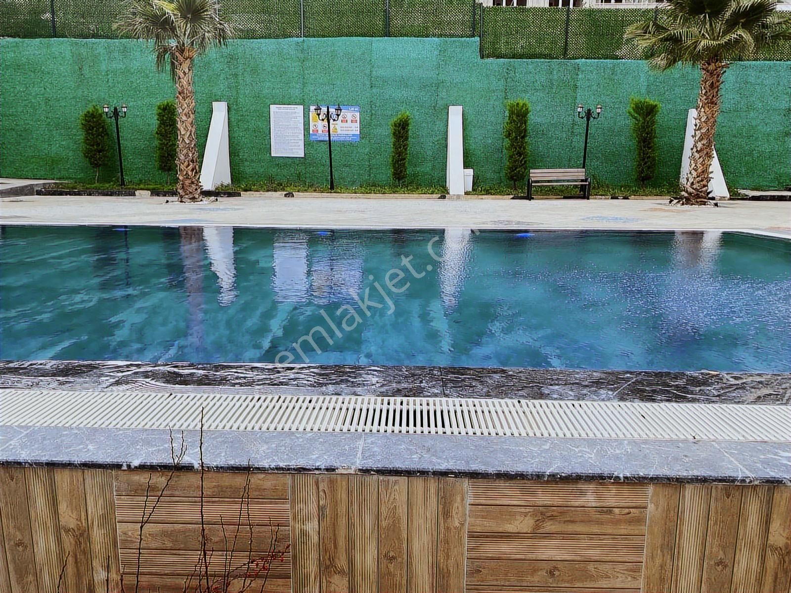 Atakum Körfez Mahallesinde Prestijli Sitede Satılık 1+1 Daire - Görsel 23