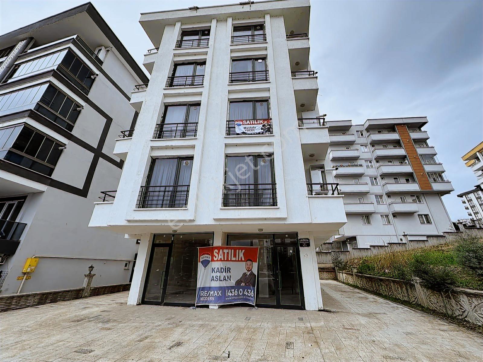Körfezde 44 M2 Ticari Dükkan
