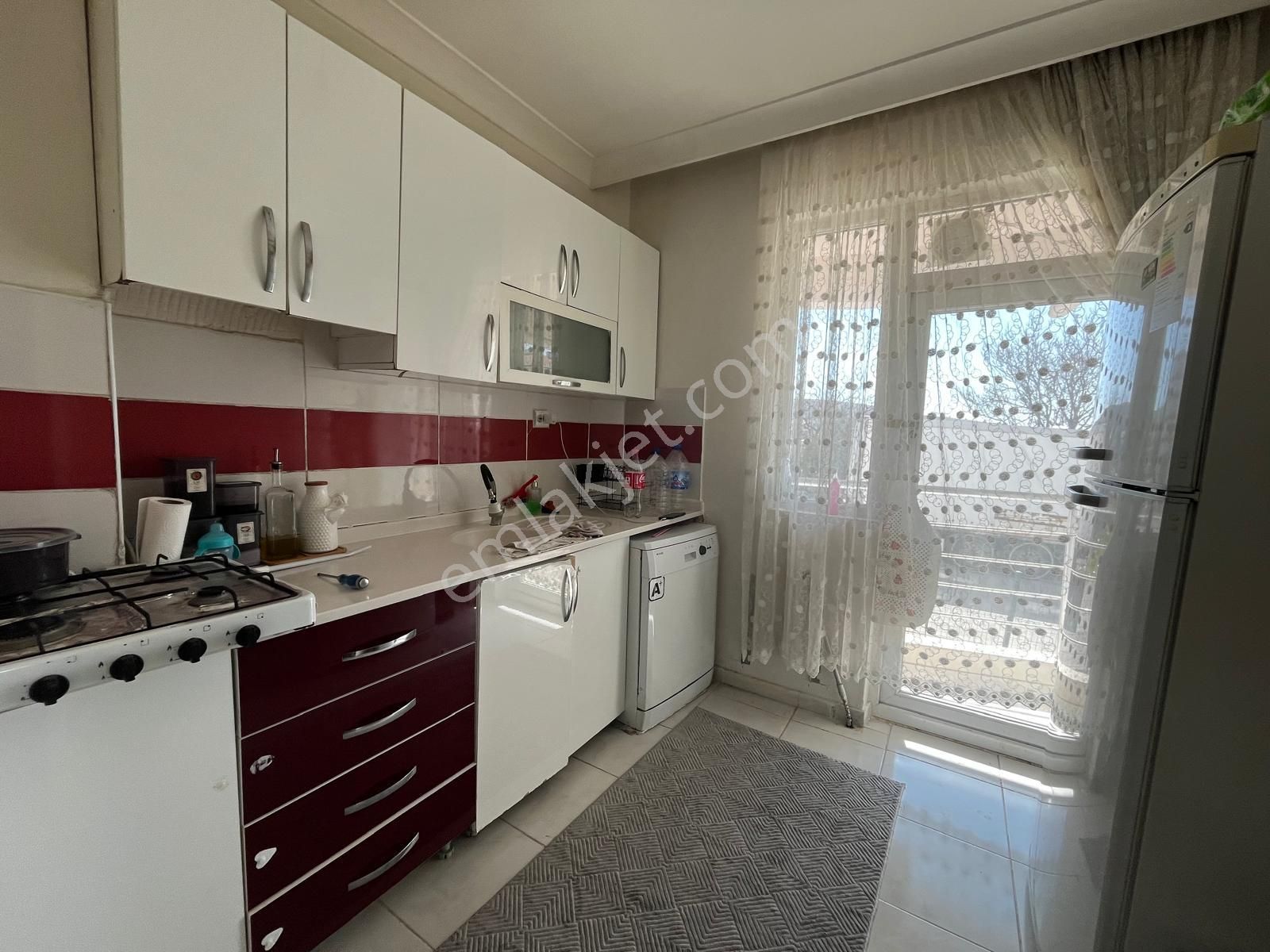 Kent'ten Karapürçek'te Full Eşyalı Asansörlü 3+1 Katta Kiralık!! - Görsel 11