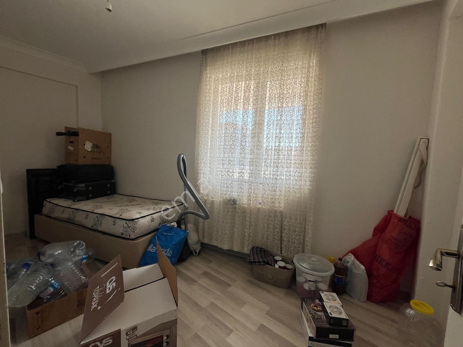 Kent'ten Karapürçek'te Full Eşyalı Asansörlü 3+1 Katta Kiralık!! - Görsel 17
