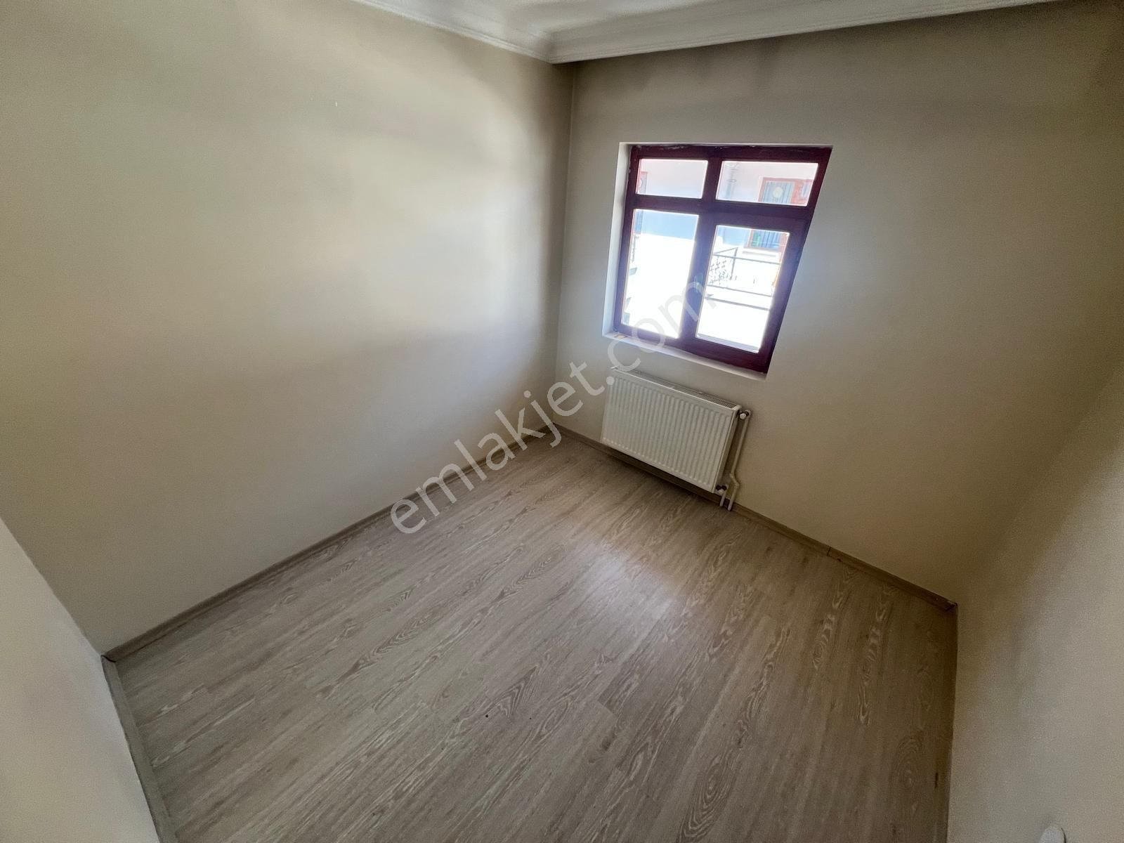 Ufuktepede Yapılı Katta Masrafsız Kiralık - Görsel 8