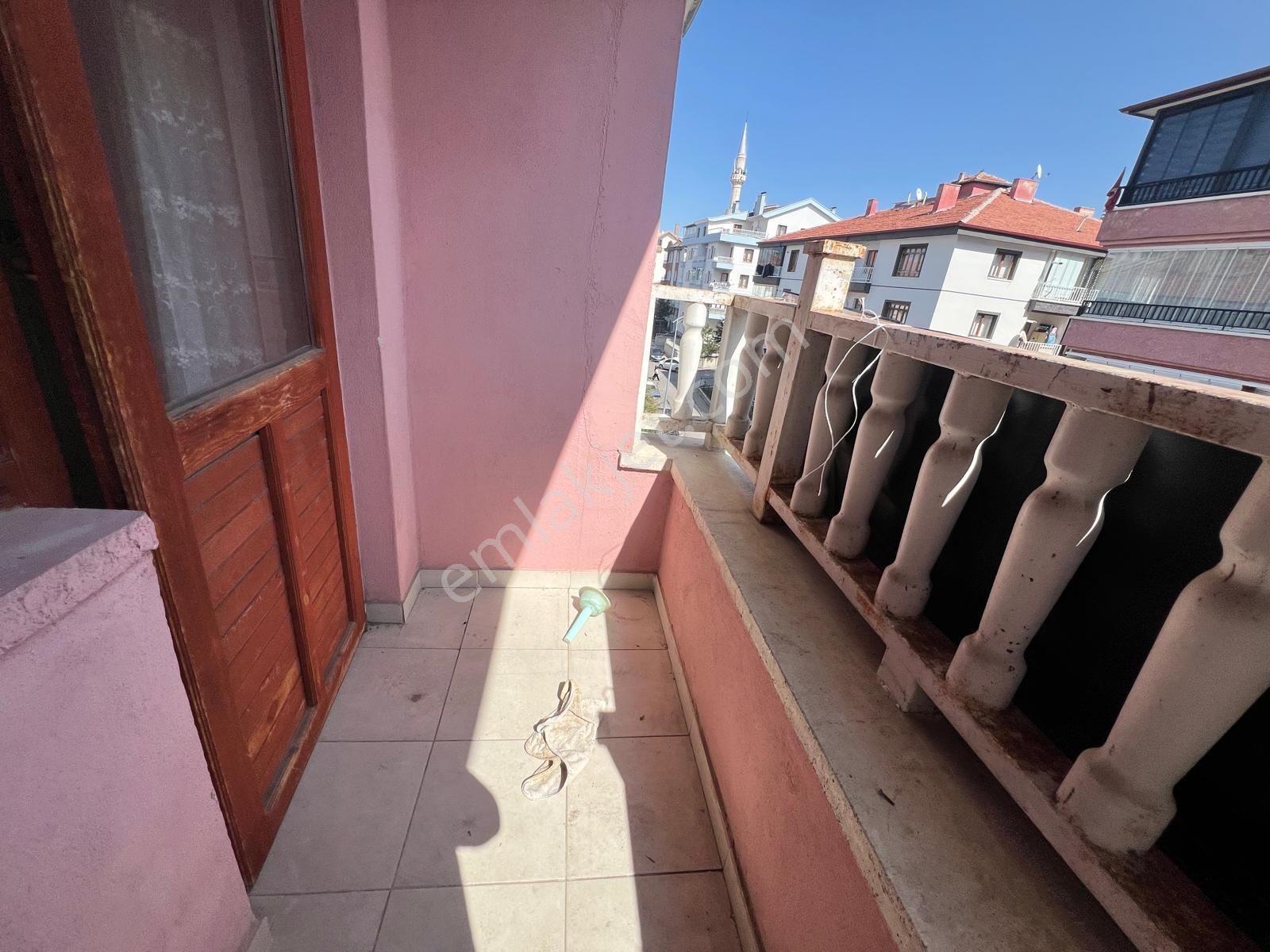 Ufuktepede Yapılı Katta Masrafsız Kiralık - Görsel 22