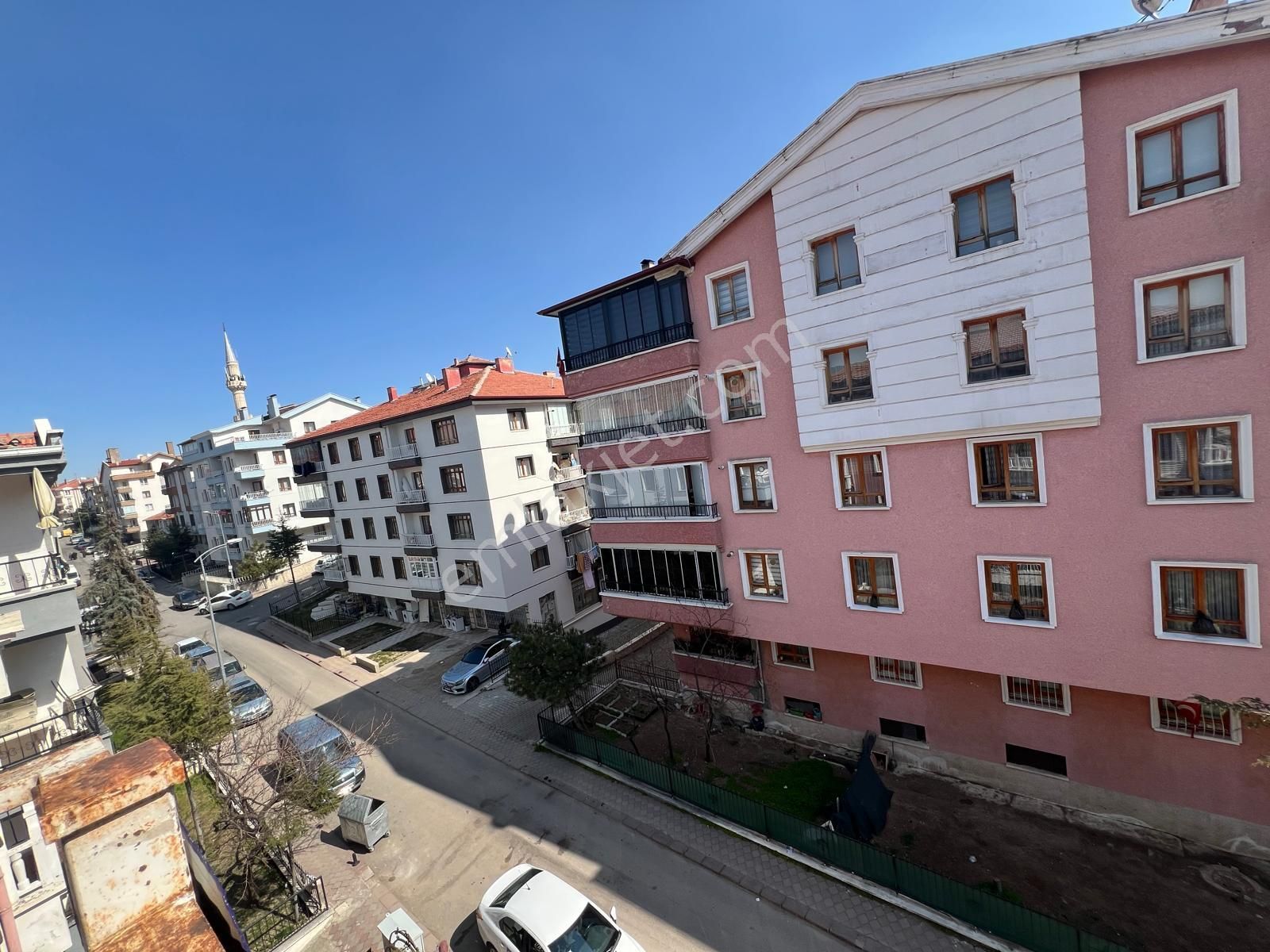 Ufuktepede Yapılı Katta Masrafsız Kiralık - Görsel 23