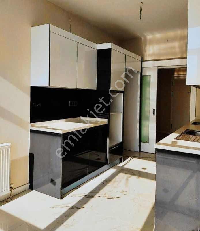 İskanlı Kartal Grand Tower Aile Sitesinde Kapalı&açık Havuzlu - Görsel 6