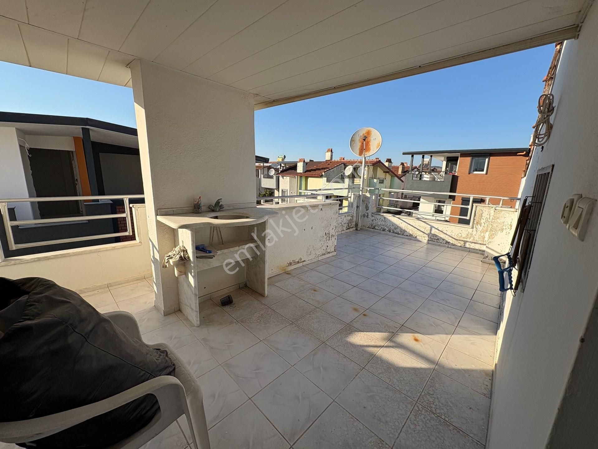 Kuşada’sında Ortak Havuzlu Sitede Tripleks 5+1 Villa - Görsel 16