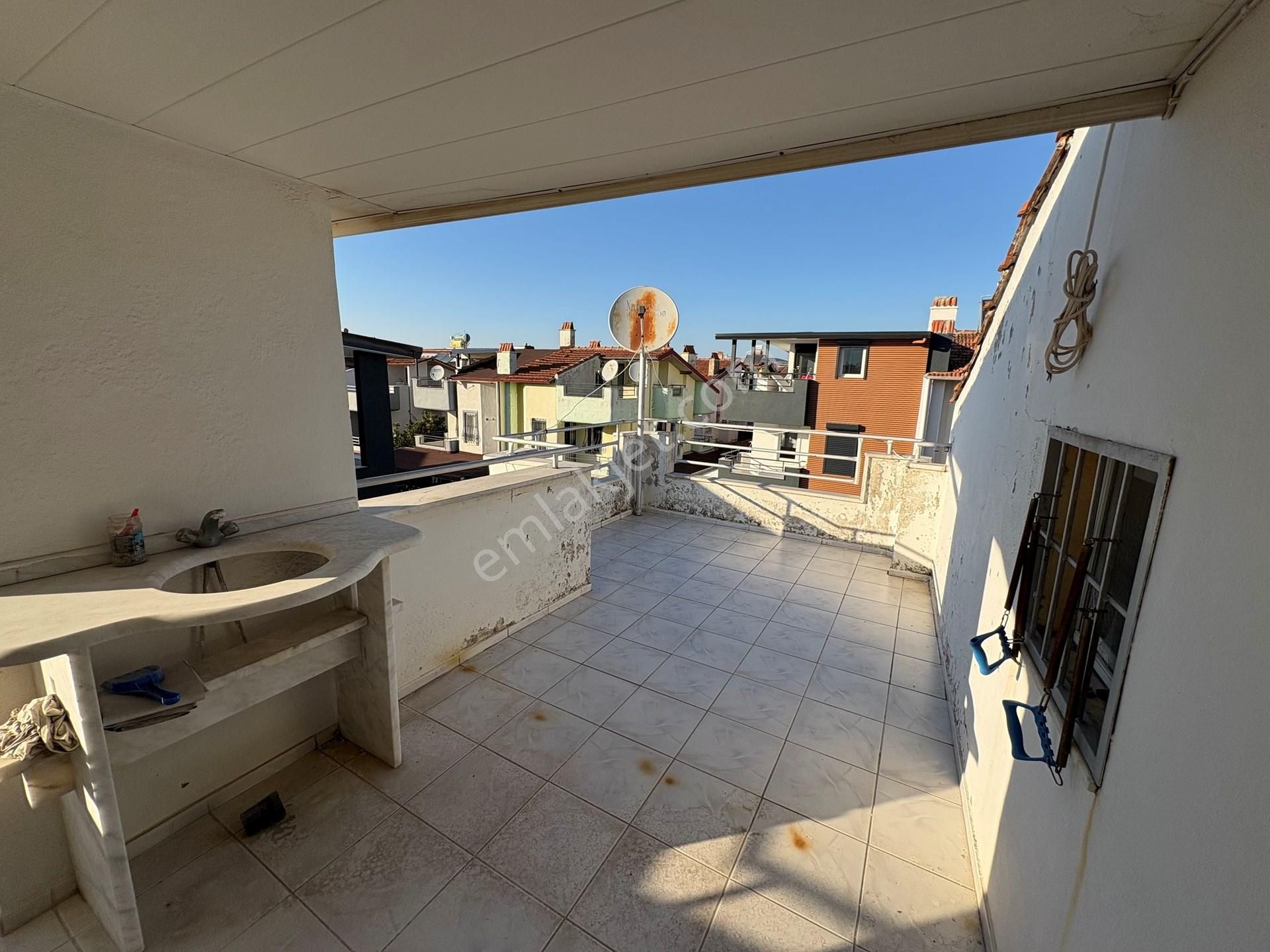 Kuşada’sında Ortak Havuzlu Sitede Tripleks 5+1 Villa - Görsel 20