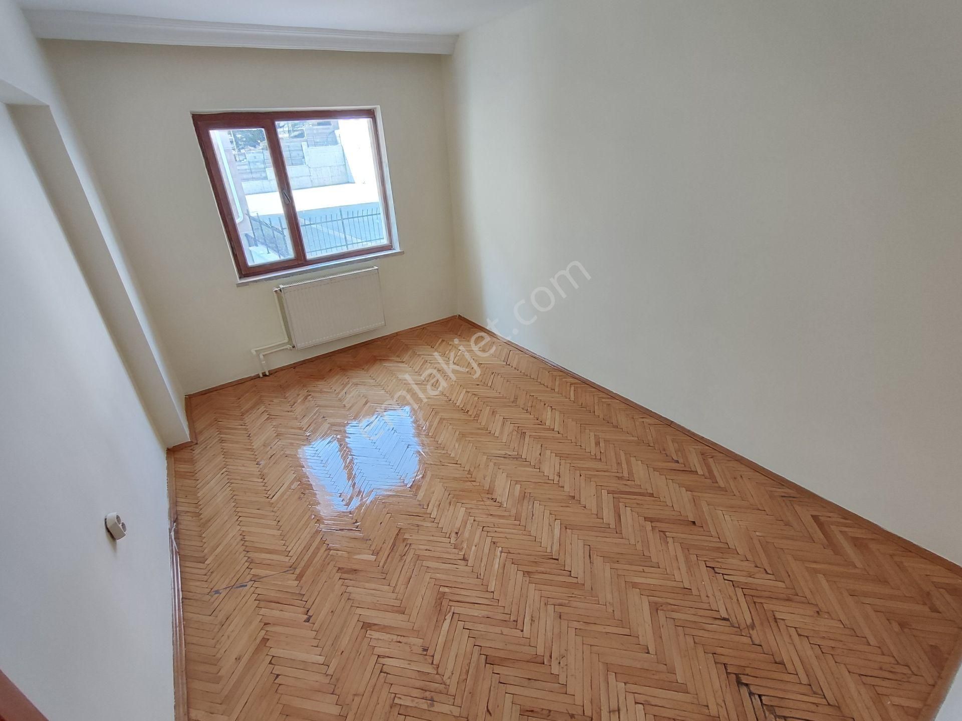 Aşıkpaşa Cadde Üzerinde 1. Kat 3+1 Bağımsız Lüx Daire Tuğrul Emlak'tan - Görsel 12