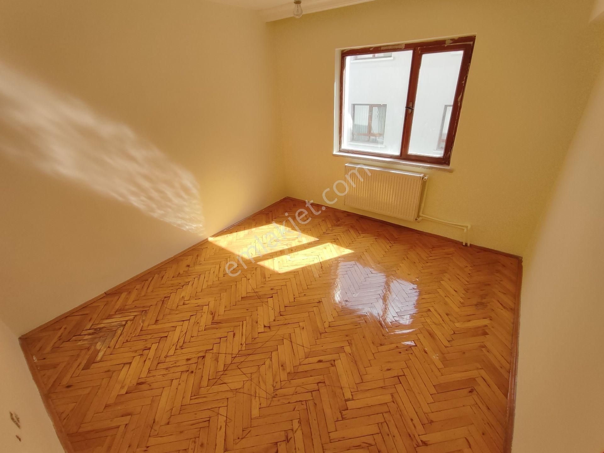 Aşıkpaşa Cadde Üzerinde 1. Kat 3+1 Bağımsız Lüx Daire Tuğrul Emlak'tan - Görsel 9