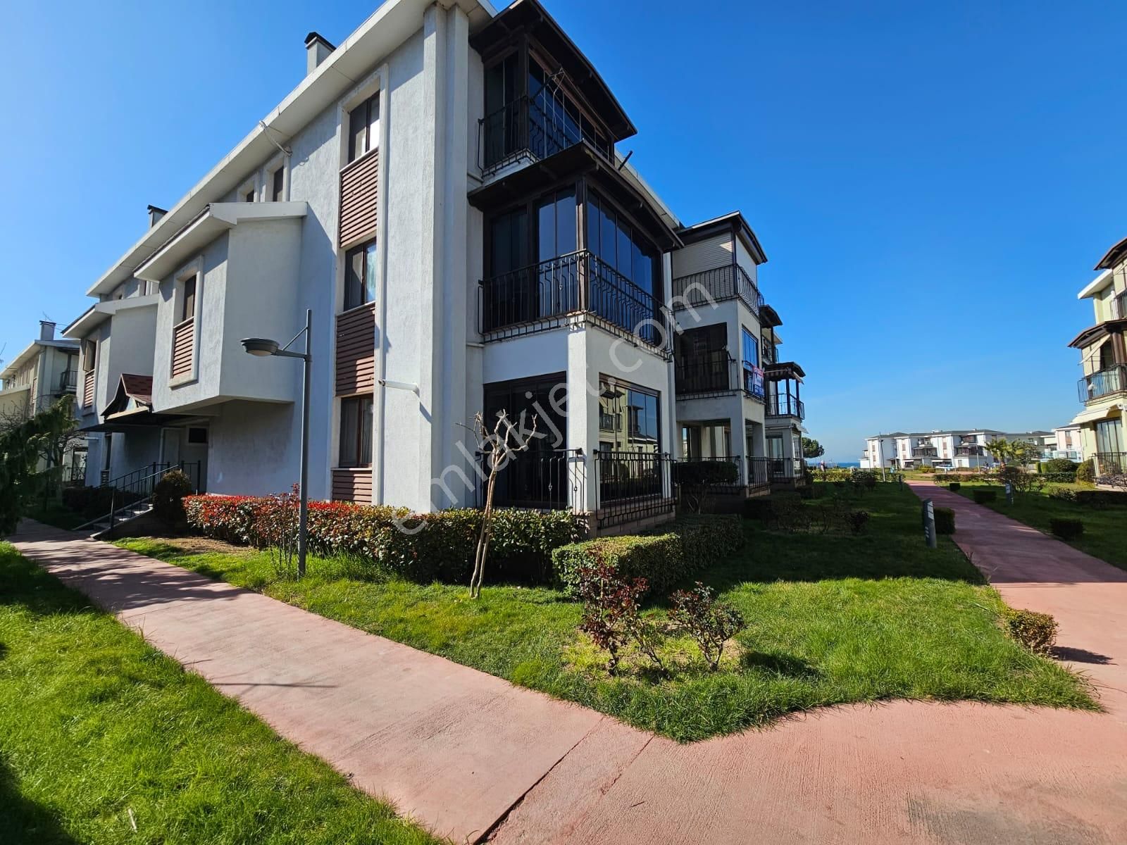 Yalova Remax 'dan Nirvana Konakları'nda Satılık 2+1 Daire - Görsel 2