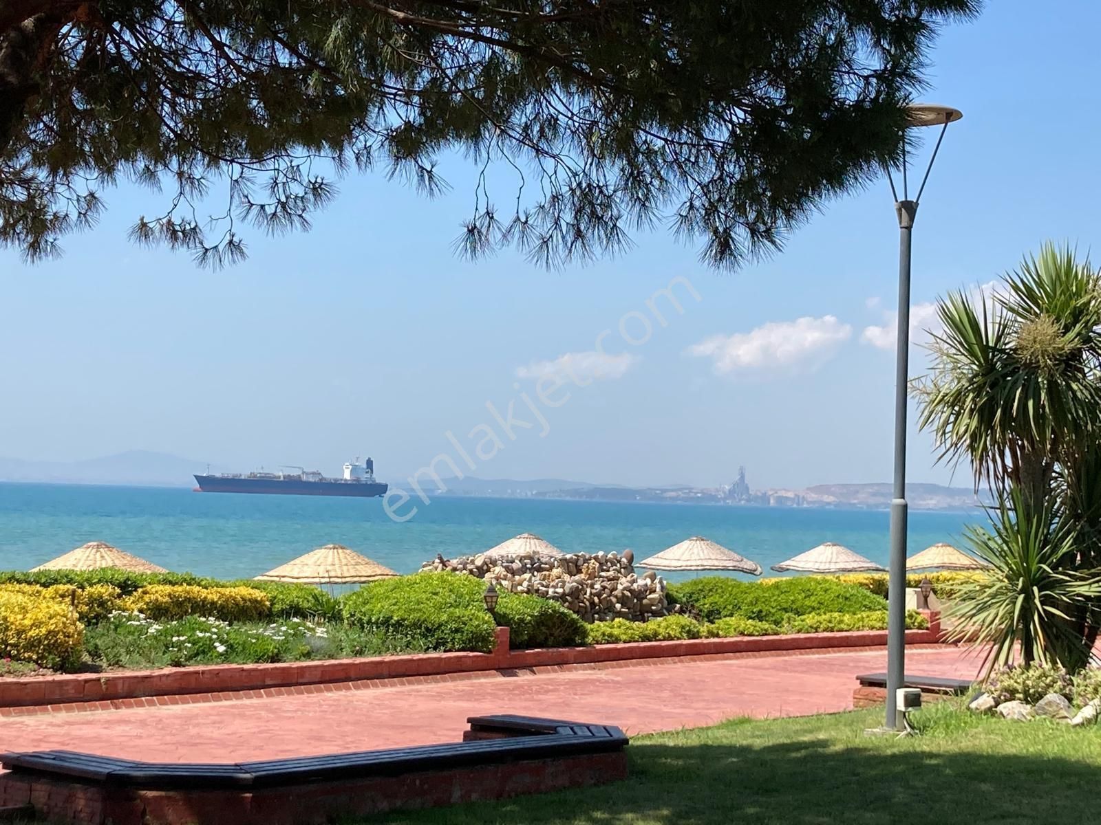 Yalova Remax 'dan Nirvana Konakları'nda Satılık 2+1 Daire