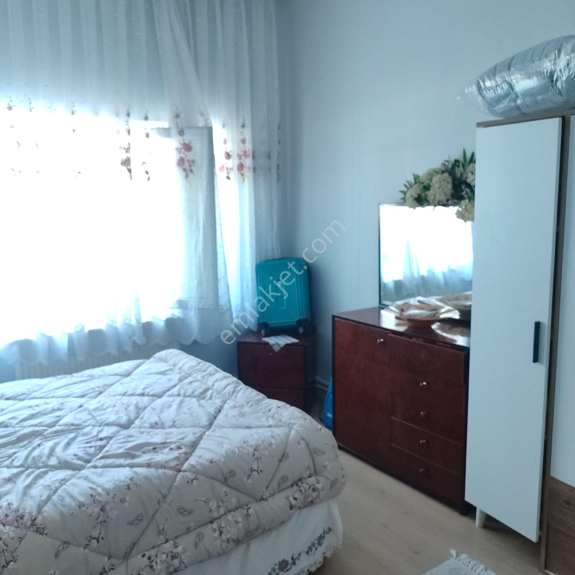 Pekgöz Emlak Satılık İki Kat Ve Bir Teraslı Doğalgazlı Bahçeli Müstakil Nurkavak Mahallesinde Bina - Görsel 16