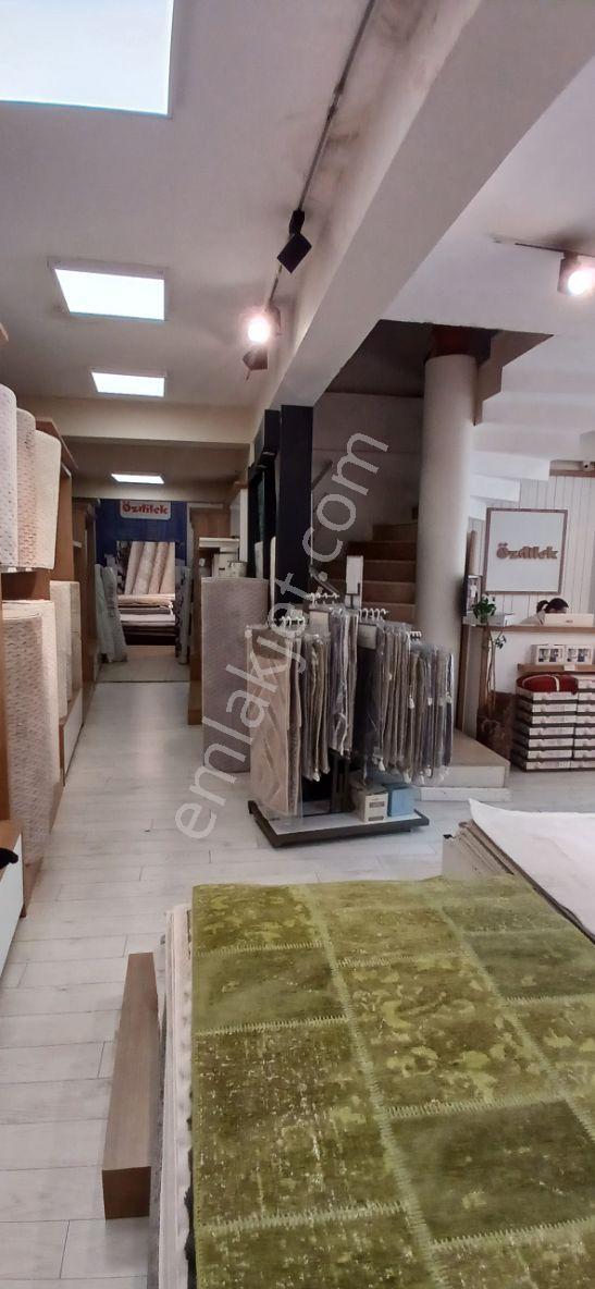 Şehir Merkezin'de Satılık 240 M2 Asmakatlı İşyeri - Görsel 5
