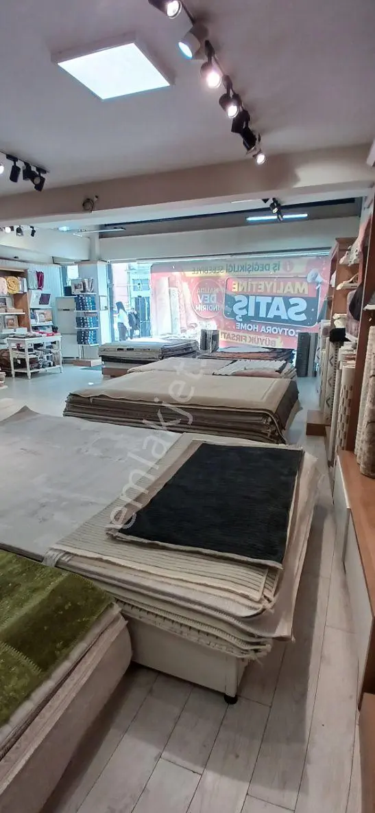 Şehir Merkezin'de Satılık 240 M2 Asmakatlı İşyeri - Görsel 3
