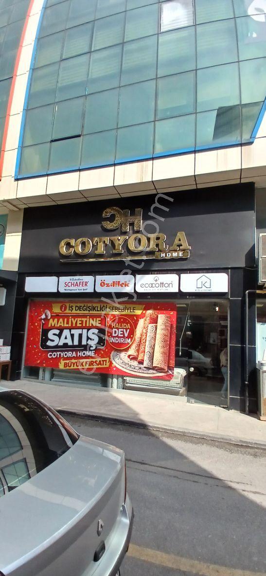 Şehir Merkezin'de Satılık 240 M2 Asmakatlı İşyeri - Görsel 2