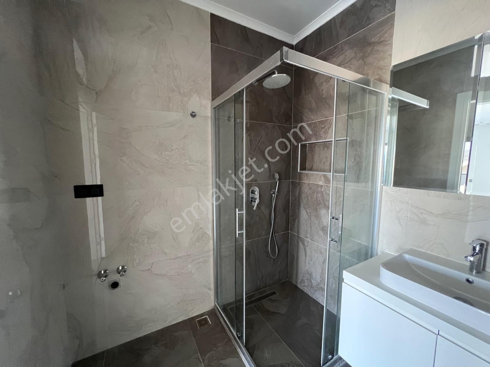 Adnan Menderes Bulvarında Kiralık Dubleks Ofis / Daire - Görsel 19