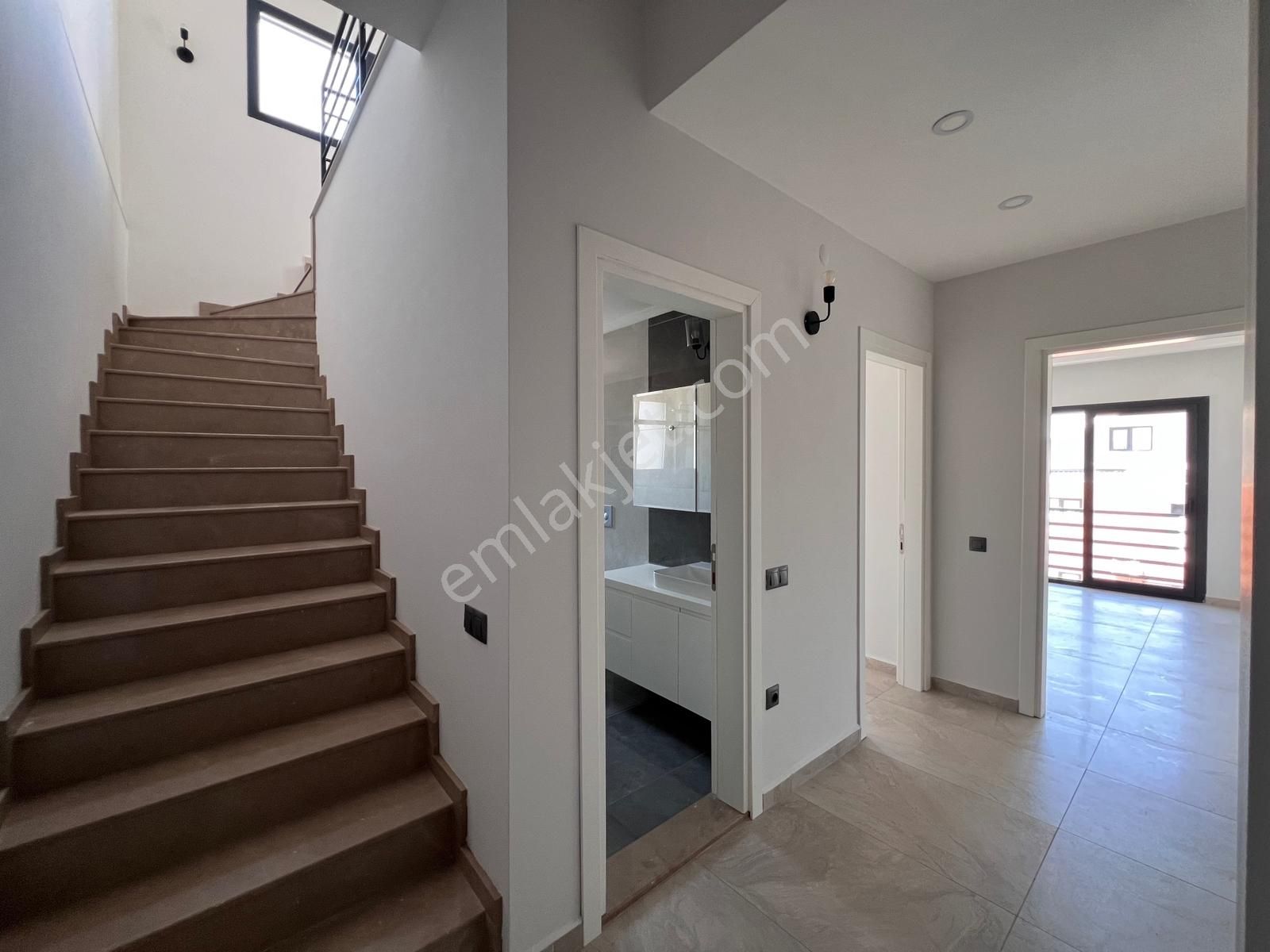 Adnan Menderes Bulvarında Kiralık Dubleks Ofis / Daire - Görsel 34