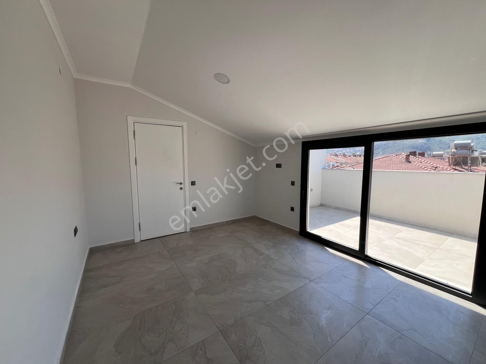 Adnan Menderes Bulvarında Kiralık Dubleks Ofis / Daire - Görsel 23