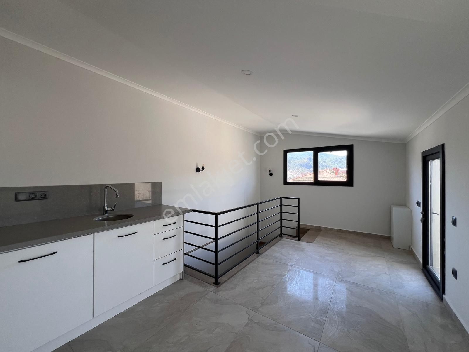 Adnan Menderes Bulvarında Kiralık Dubleks Ofis / Daire - Görsel 22