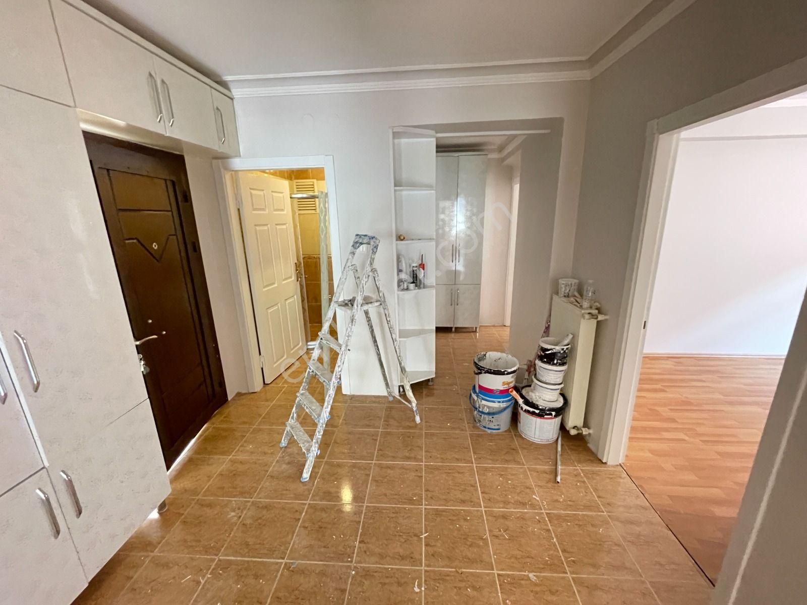 Yayla Mahallesi 1481.cadde Üzeri 2.katta Ön Cephe 3+1 Balkonlu Kiralık Daire - Görsel 26