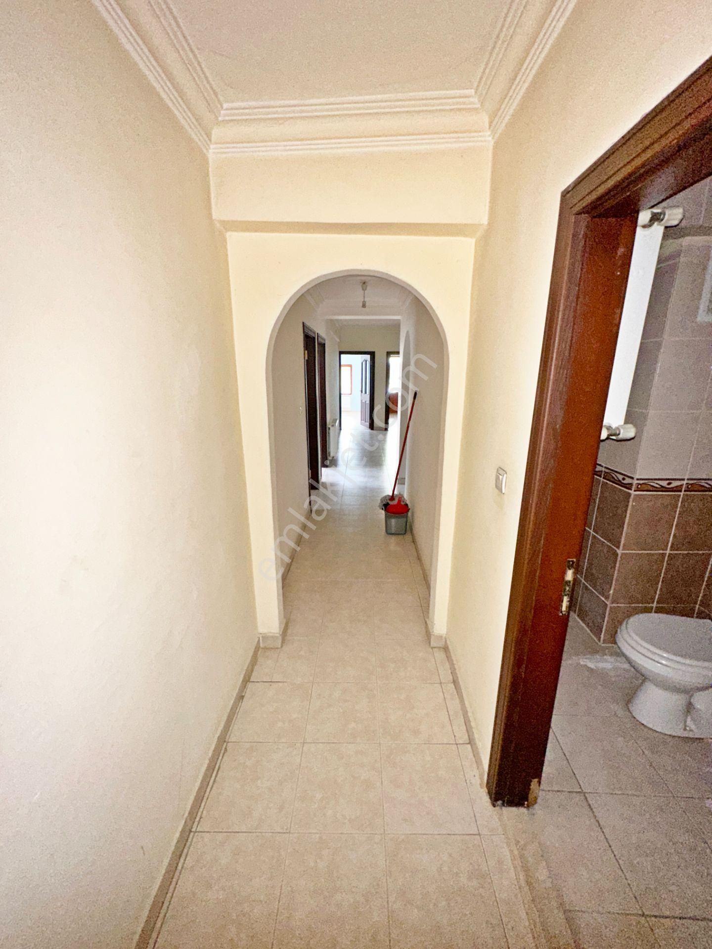 Esertepe Çambaşı Cd. Yanı Ön Cephe E.banyolu 3.5+1 Kilerli Balkonlu 125m² Kiralık Daire - Görsel 29