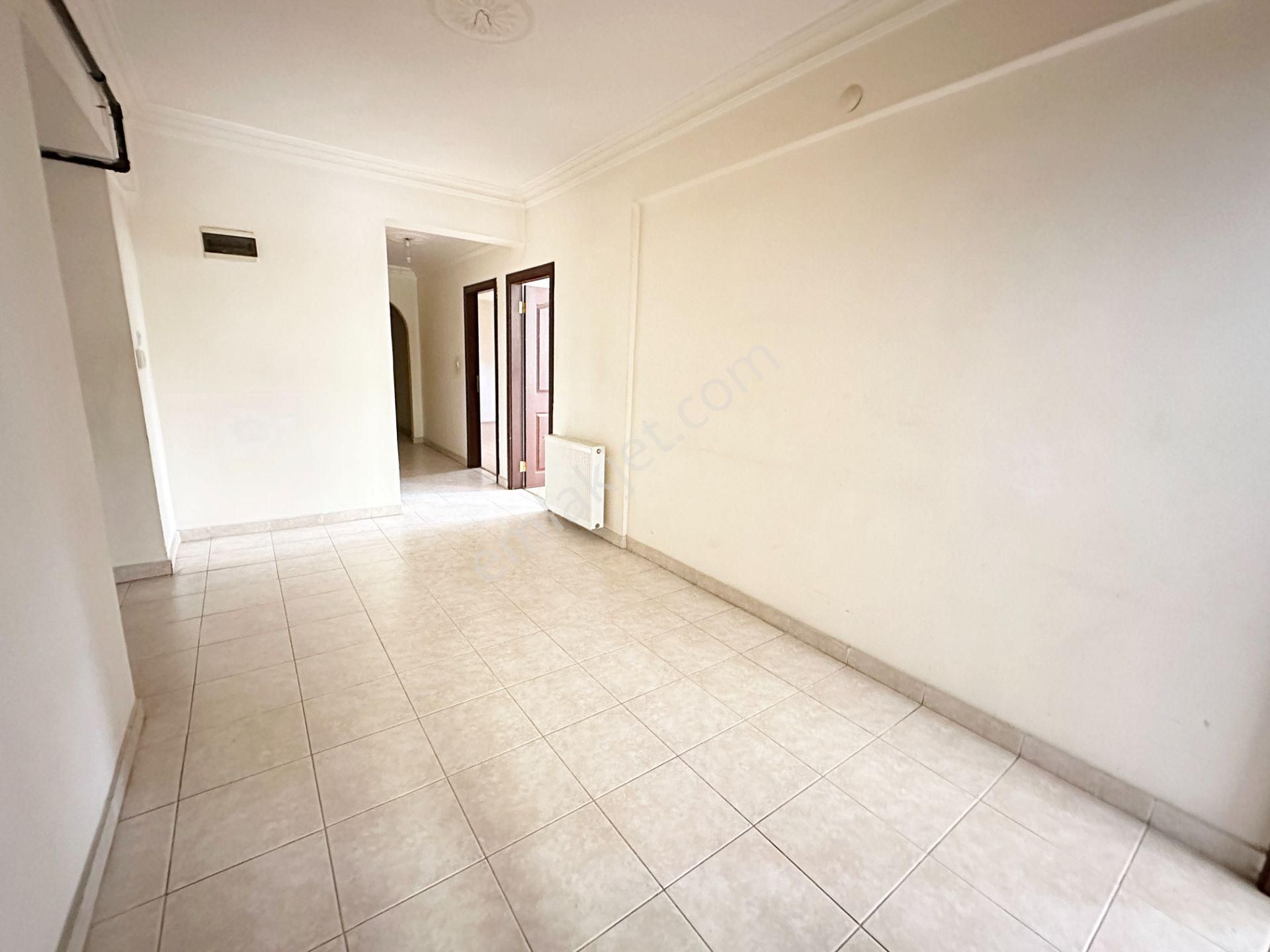 Esertepe Çambaşı Cd. Yanı Ön Cephe E.banyolu 3.5+1 Kilerli Balkonlu 125m² Kiralık Daire - Görsel 8