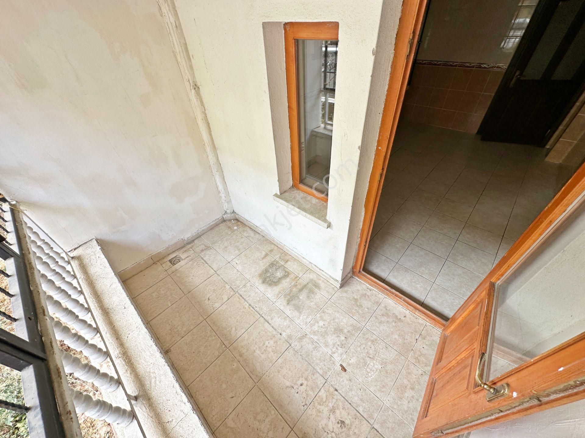 Esertepe Çambaşı Cd. Yanı Ön Cephe E.banyolu 3.5+1 Kilerli Balkonlu 125m² Kiralık Daire - Görsel 16