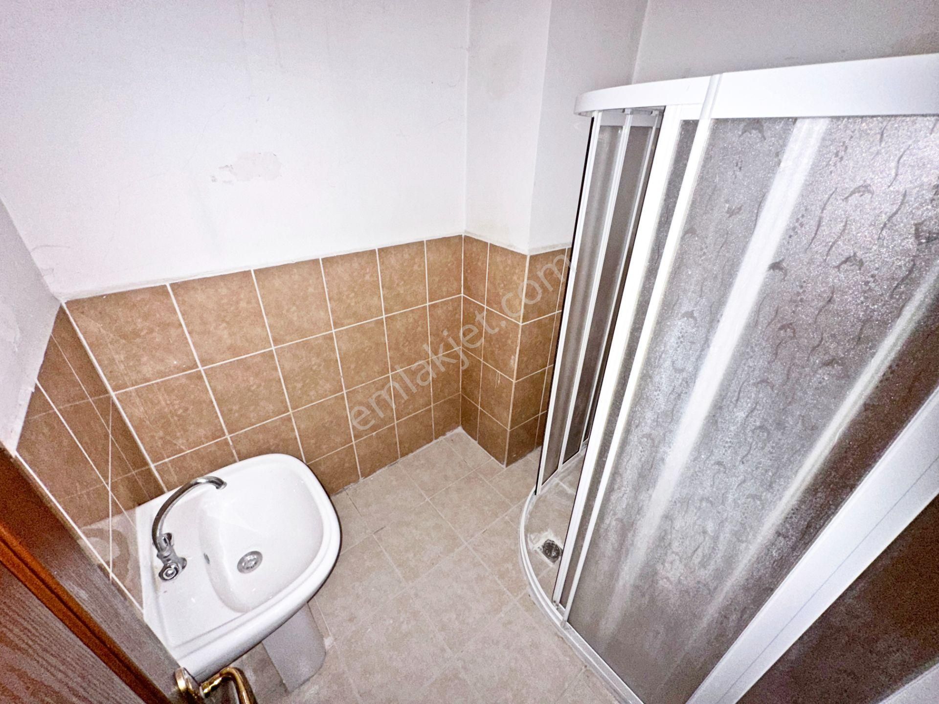 Esertepe Çambaşı Cd. Yanı Ön Cephe E.banyolu 3.5+1 Kilerli Balkonlu 125m² Kiralık Daire - Görsel 35