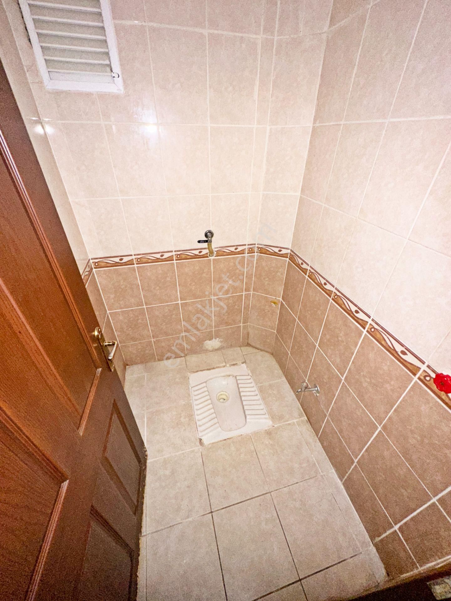 Esertepe Çambaşı Cd. Yanı Ön Cephe E.banyolu 3.5+1 Kilerli Balkonlu 125m² Kiralık Daire - Görsel 28