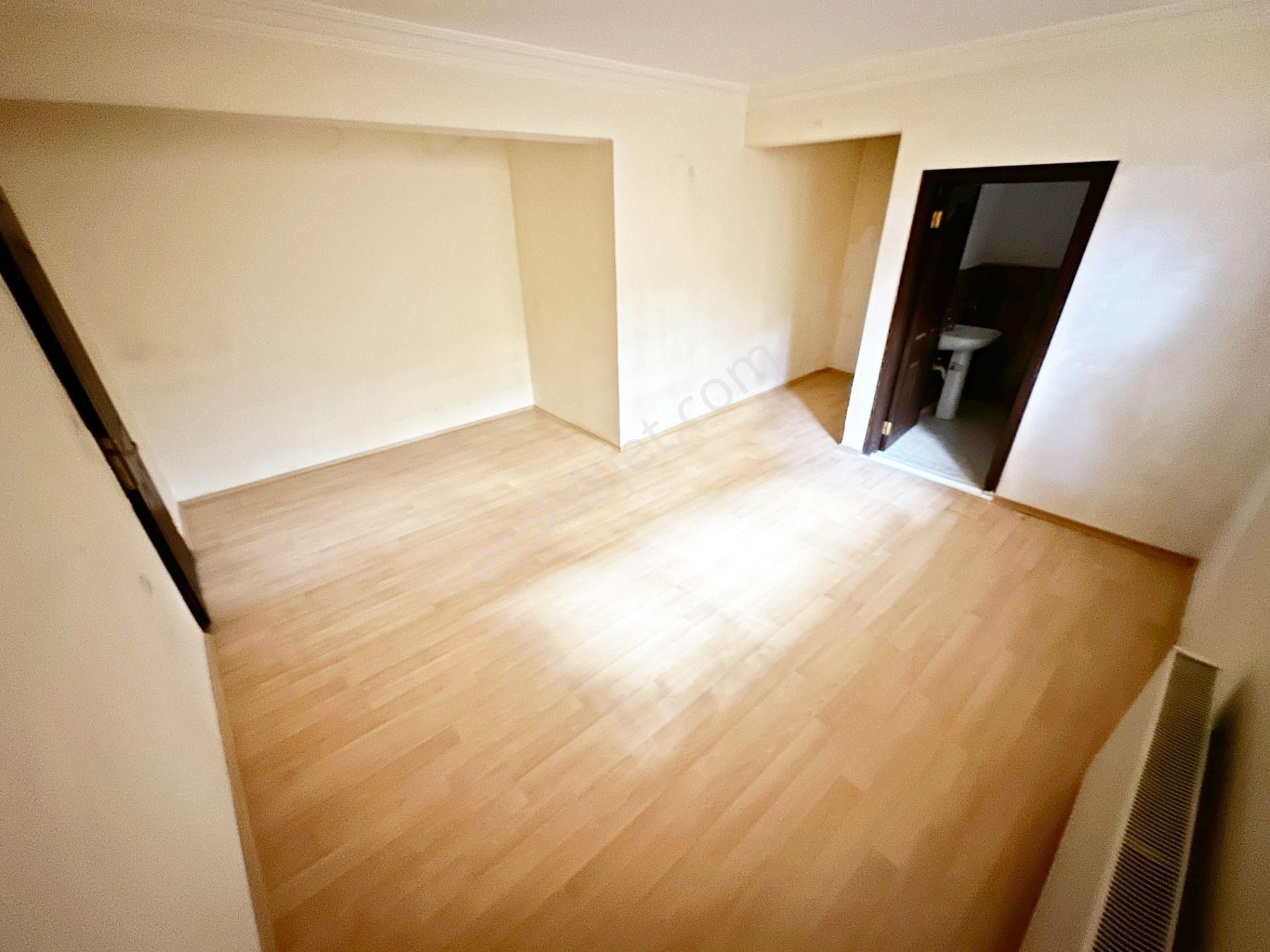 Esertepe Çambaşı Cd. Yanı Ön Cephe E.banyolu 3.5+1 Kilerli Balkonlu 125m² Kiralık Daire - Görsel 32