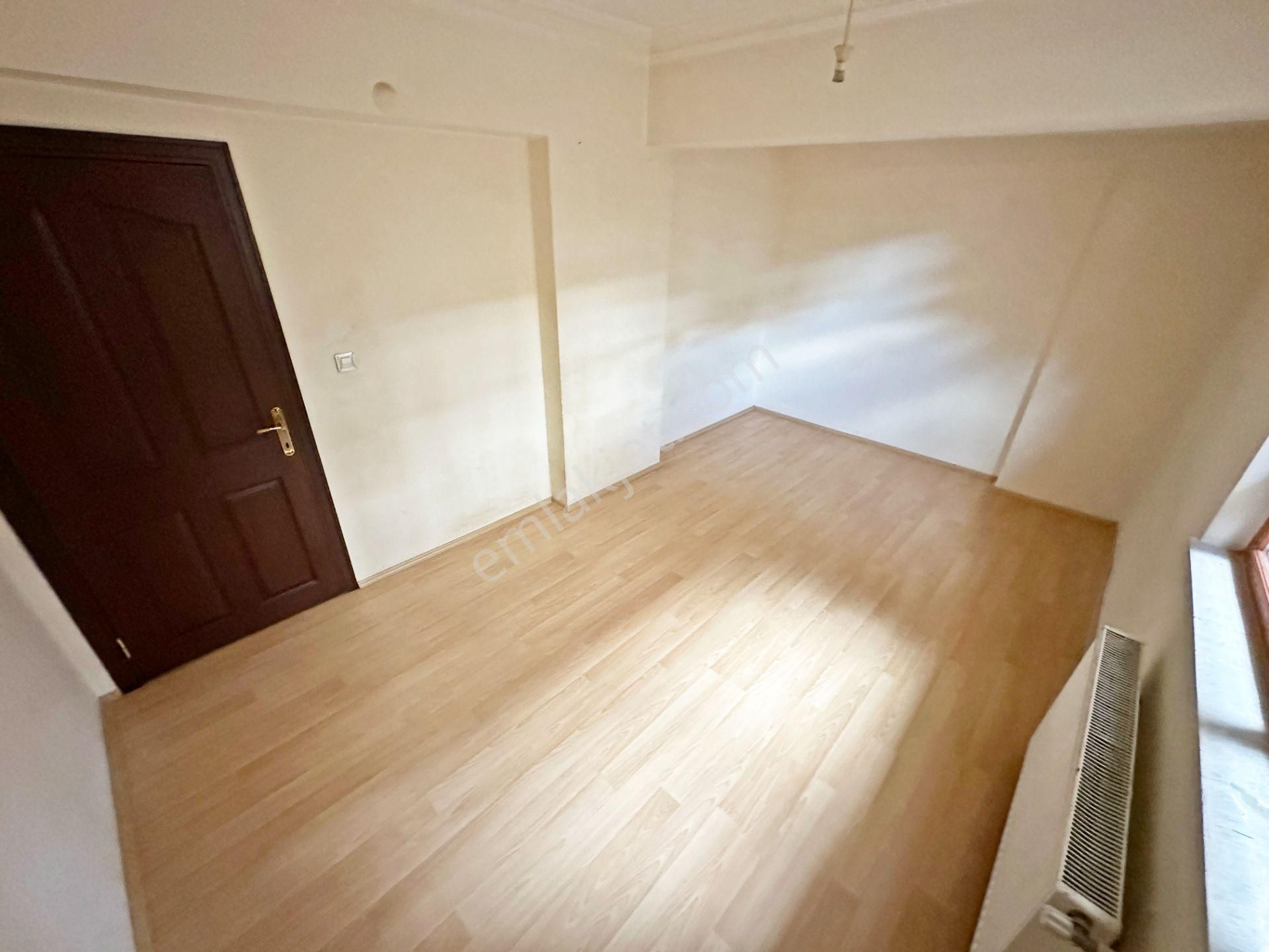 Esertepe Çambaşı Cd. Yanı Ön Cephe E.banyolu 3.5+1 Kilerli Balkonlu 125m² Kiralık Daire - Görsel 25