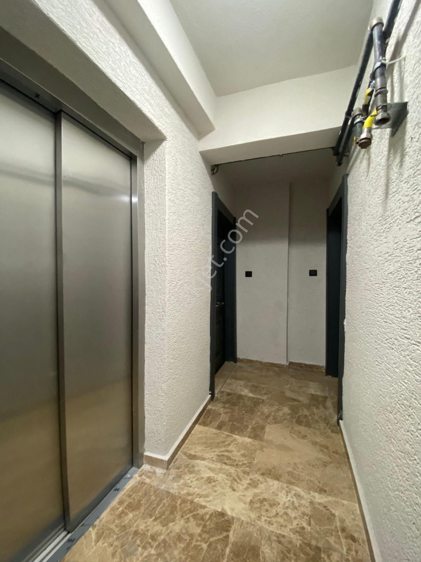 Esenyurt Pınar Mahallesi 2+1 4.kat Kiralık Sıfır Boş Daire Kapalı Otoparklı Asansörlü Merkezi Konum - Görsel 18