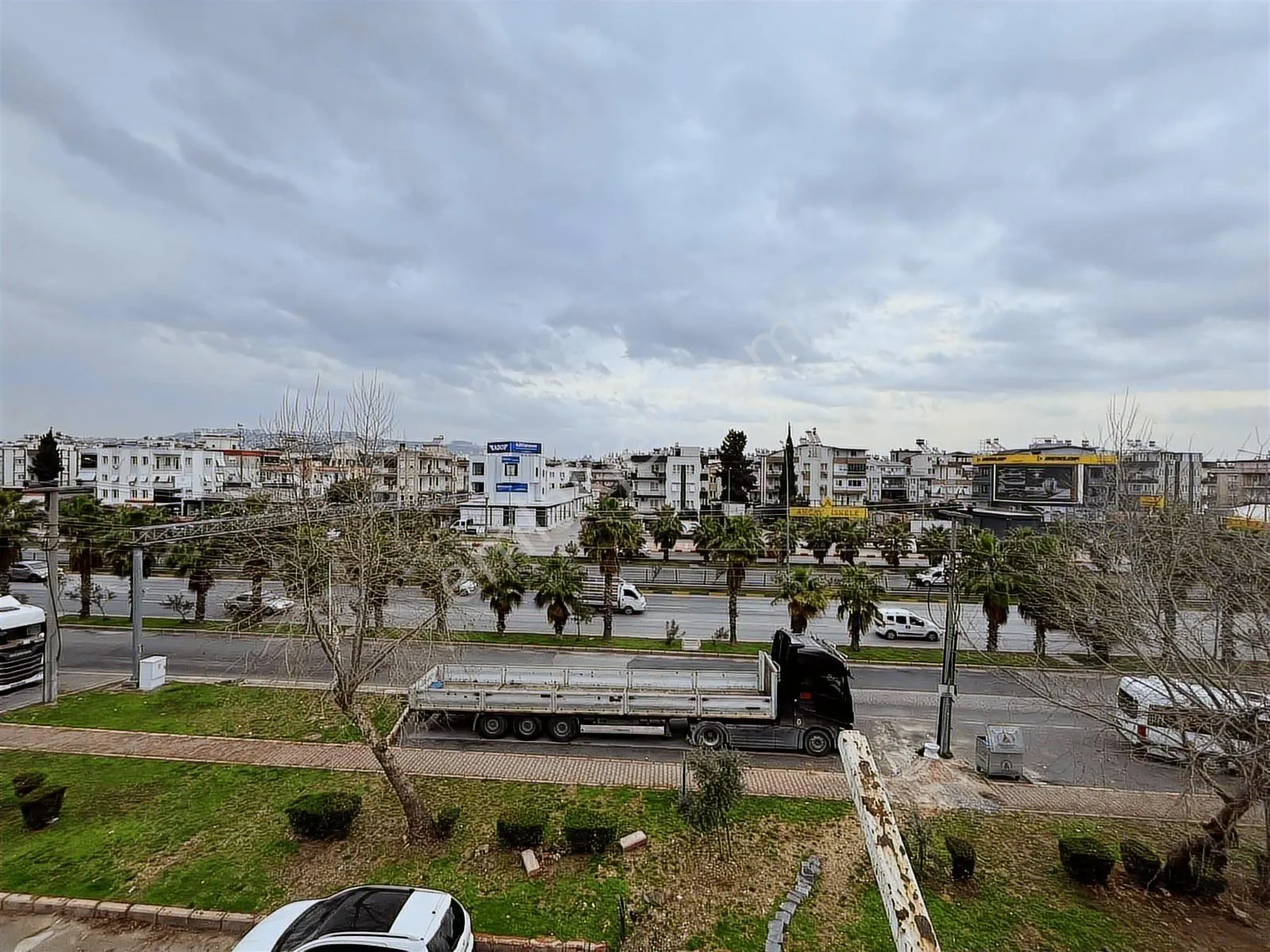 Balo Gayrimenkul'den Çevreyolu Üzerinde Katta 2+1 Satılık Daire - Görsel 11