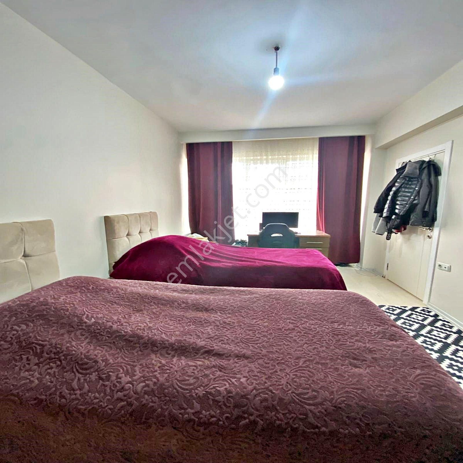 Referans Marmara Sitesinde Satılık 1+1 Balkonlu Ara Kat Daire - Görsel 9