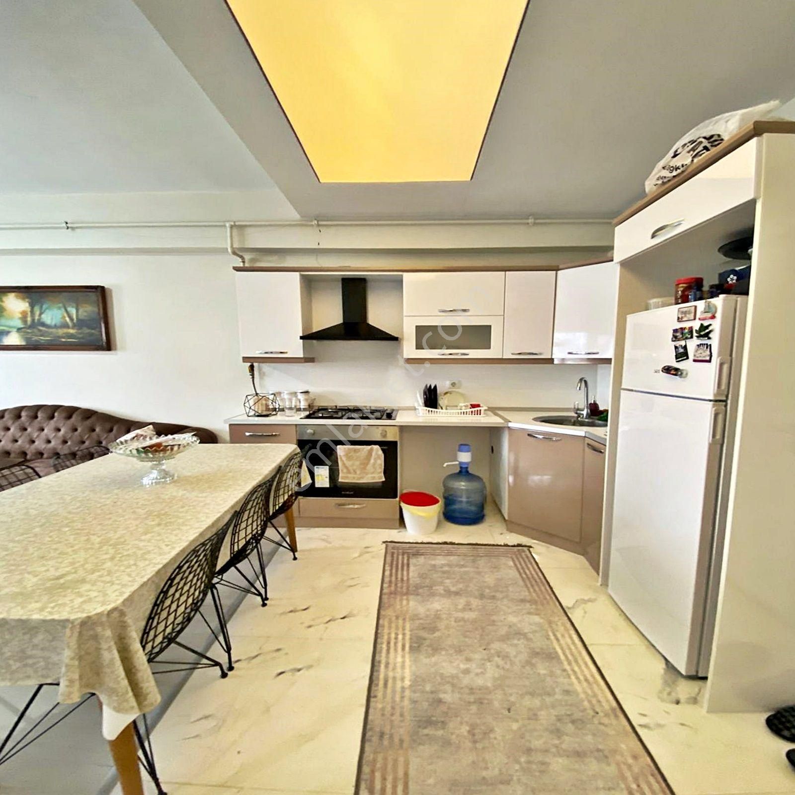 Referans Marmara Sitesinde Satılık 1+1 Balkonlu Ara Kat Daire - Görsel 15