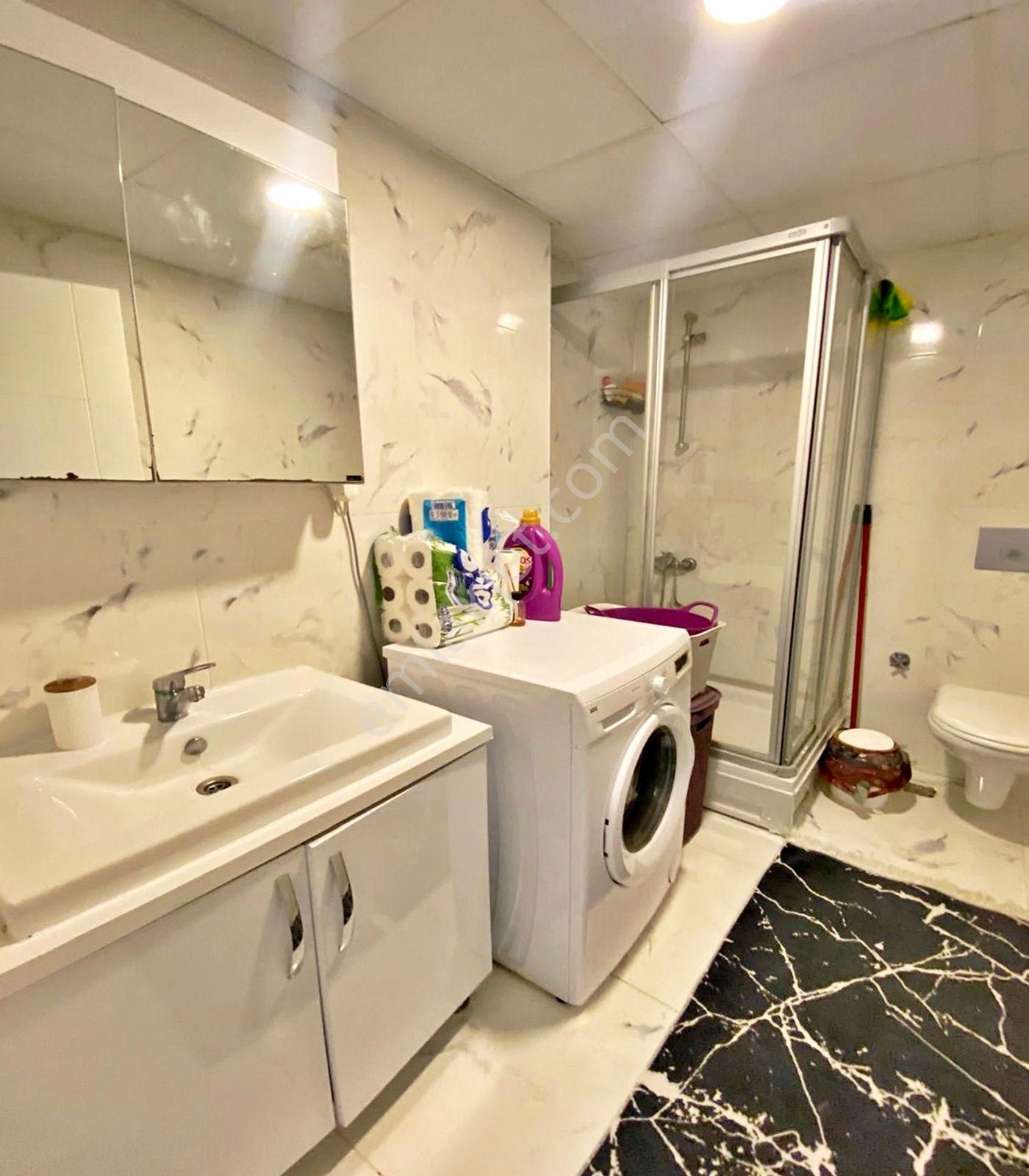 Referans Marmara Sitesinde Satılık 1+1 Balkonlu Ara Kat Daire - Görsel 24