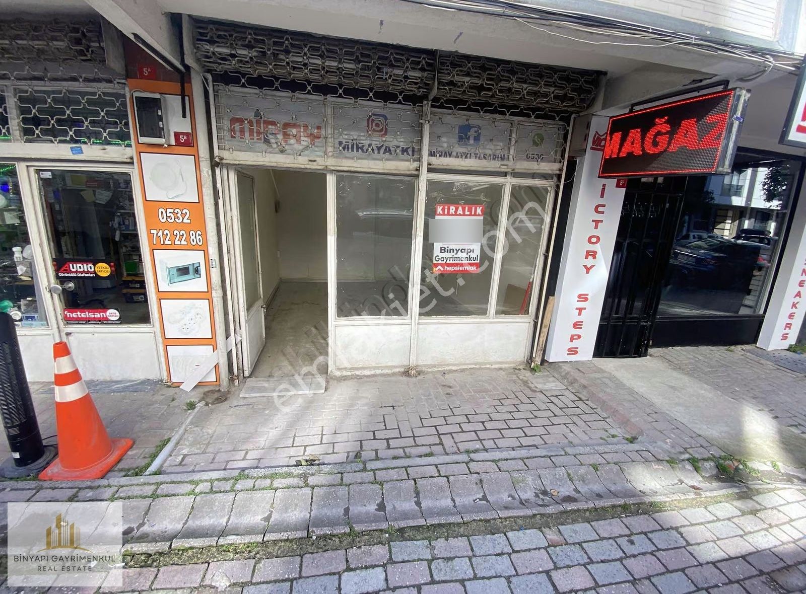 Çamlık Caddesinde Düz Giriş 25 M2 Kentseli Olmayan Ofis Dükkan - Görsel 4
