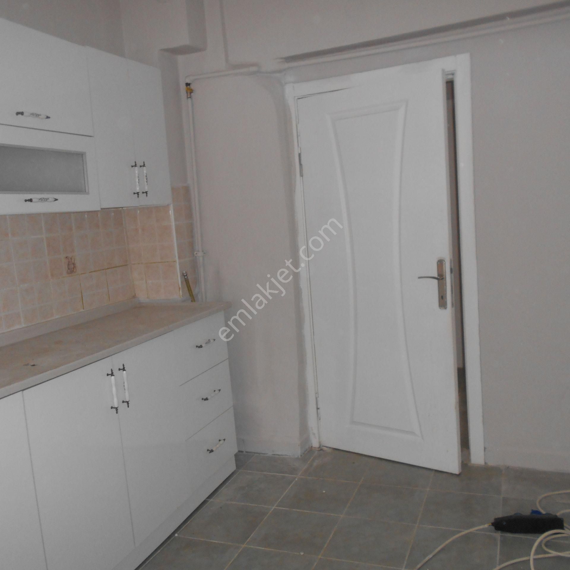 Ankara Çankaya Balgat Oğuzlarda 3+1 Kiralık Dayre - Görsel 15