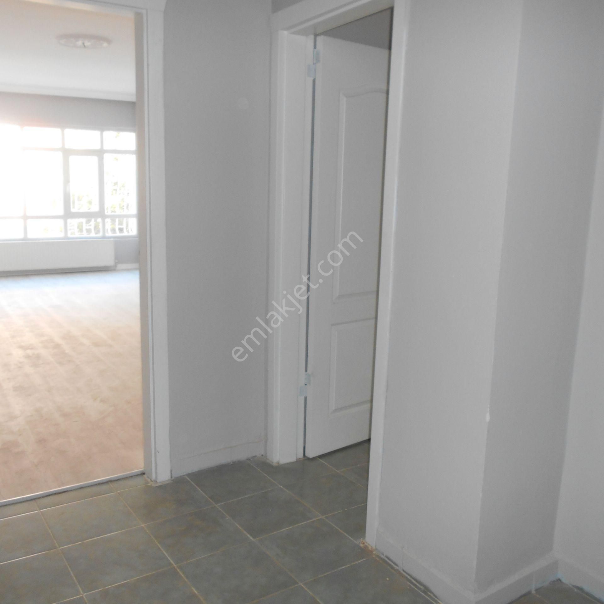 Ankara Çankaya Balgat Oğuzlarda 3+1 Kiralık Dayre - Görsel 18