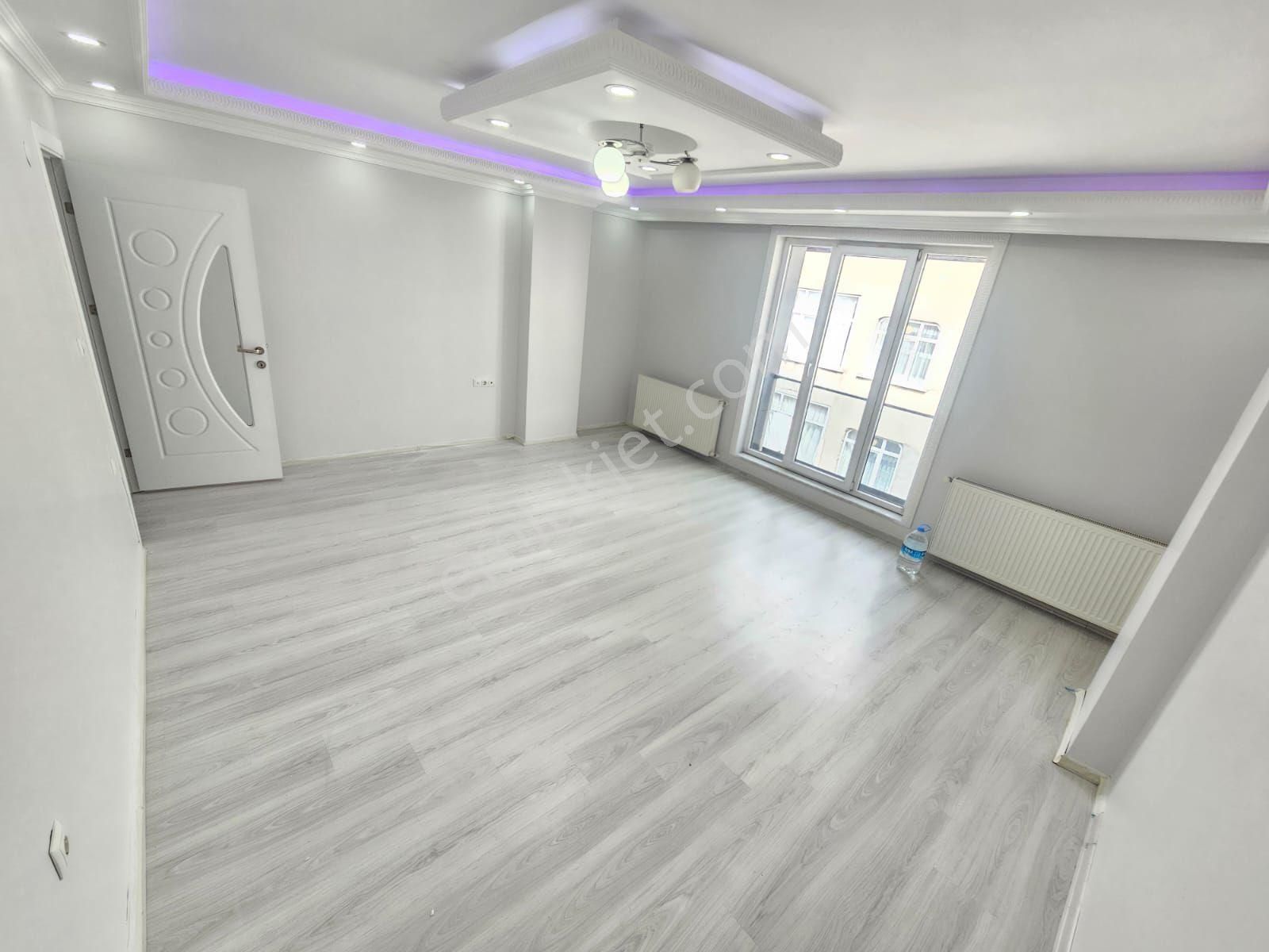 Satılık Dubleks Daire 6+2 270 M2