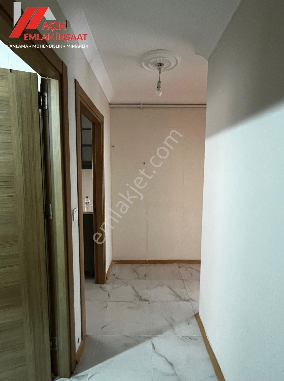 Çekmeköy Merkez Mahallesi Kiralık Arakat 2+1 Daire - Görsel 24