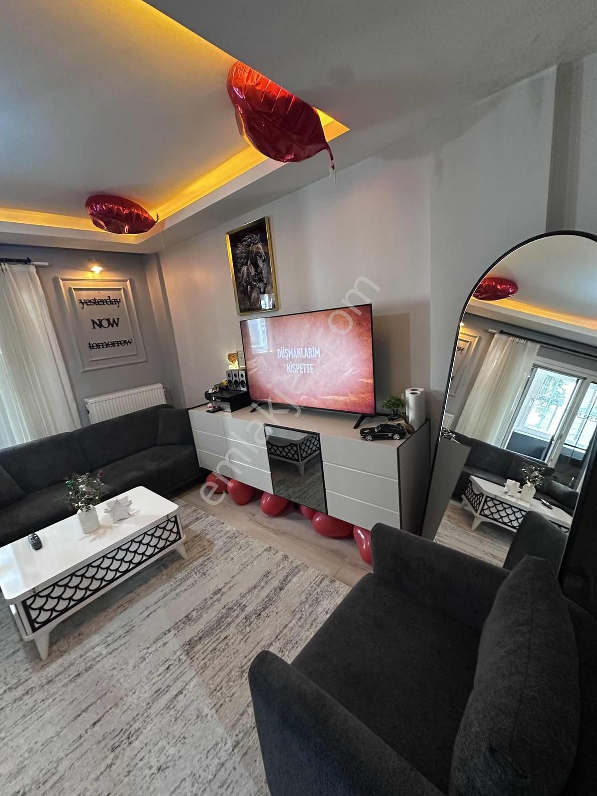 Uygun Emlaktan Satılık 1+1 Balkonlu Gerçek Bahçe Katı