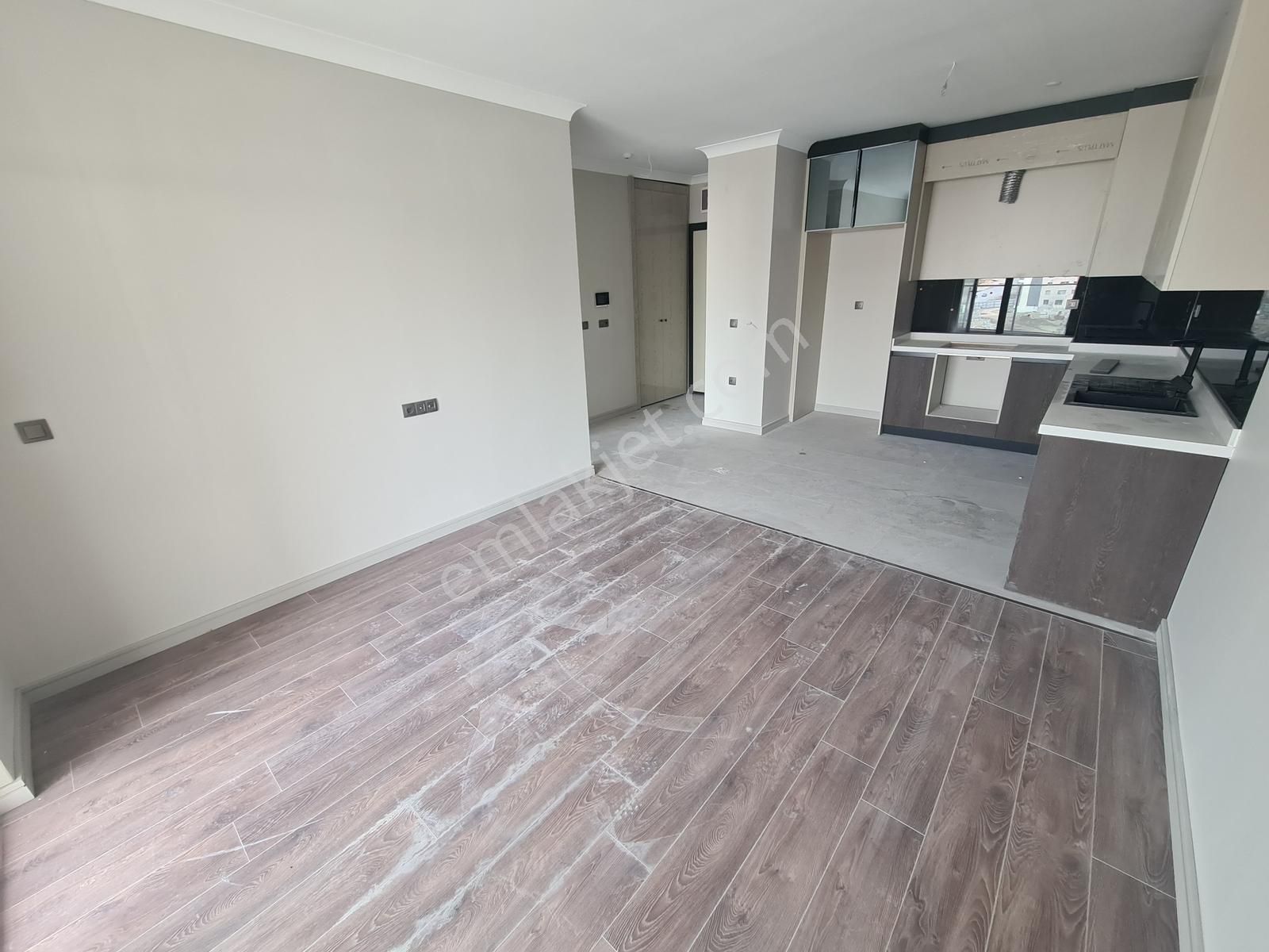 Bölgenin En Geniş 1+1'i Önü Açık Oturuma Hazır Fırsat Daire