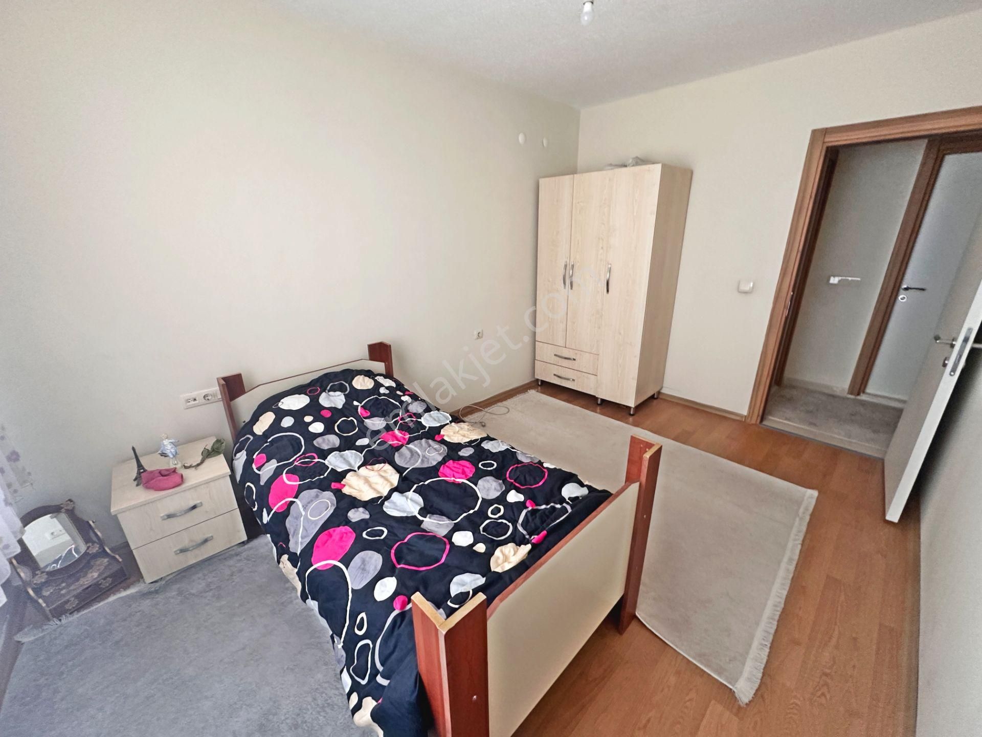 Diriliş Tokilerde 4.etap'da Ara Katta Yapılı 3+1 Kiralık Daire - Görsel 17