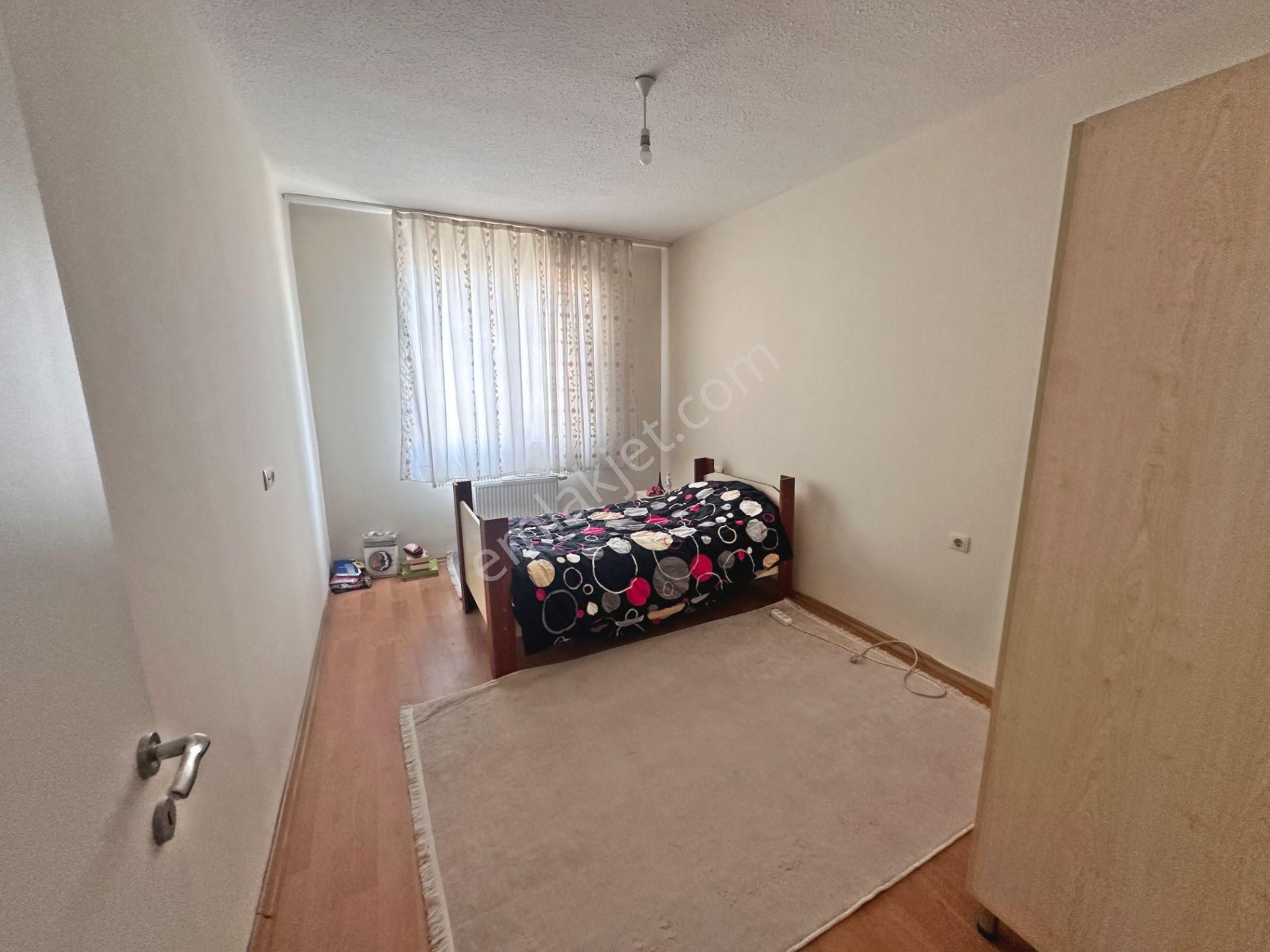 Diriliş Tokilerde 4.etap'da Ara Katta Yapılı 3+1 Kiralık Daire - Görsel 16