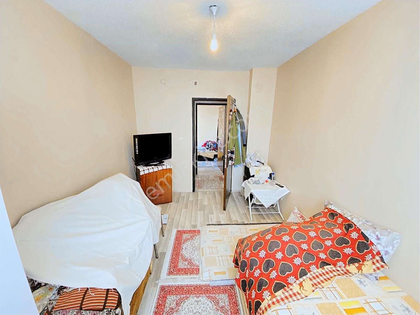 Çerkezköy Kumlugeçit Konutlarında 3+1 Ara Kat Daire - Görsel 18