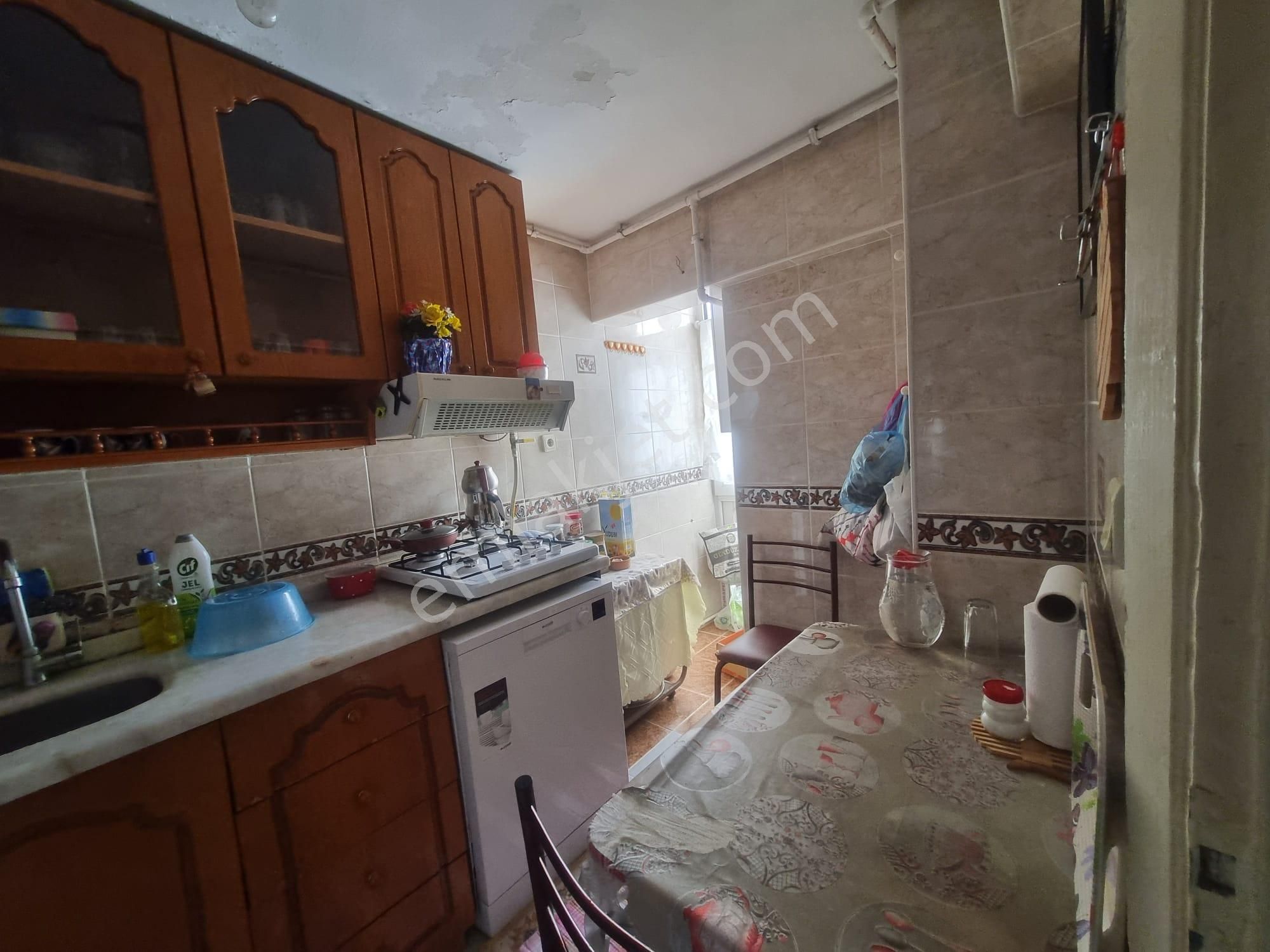 Oryaştan Ataşehir İnönü Özlem Sitesinde 90m2 2+1 Arakat Daire - Görsel 9