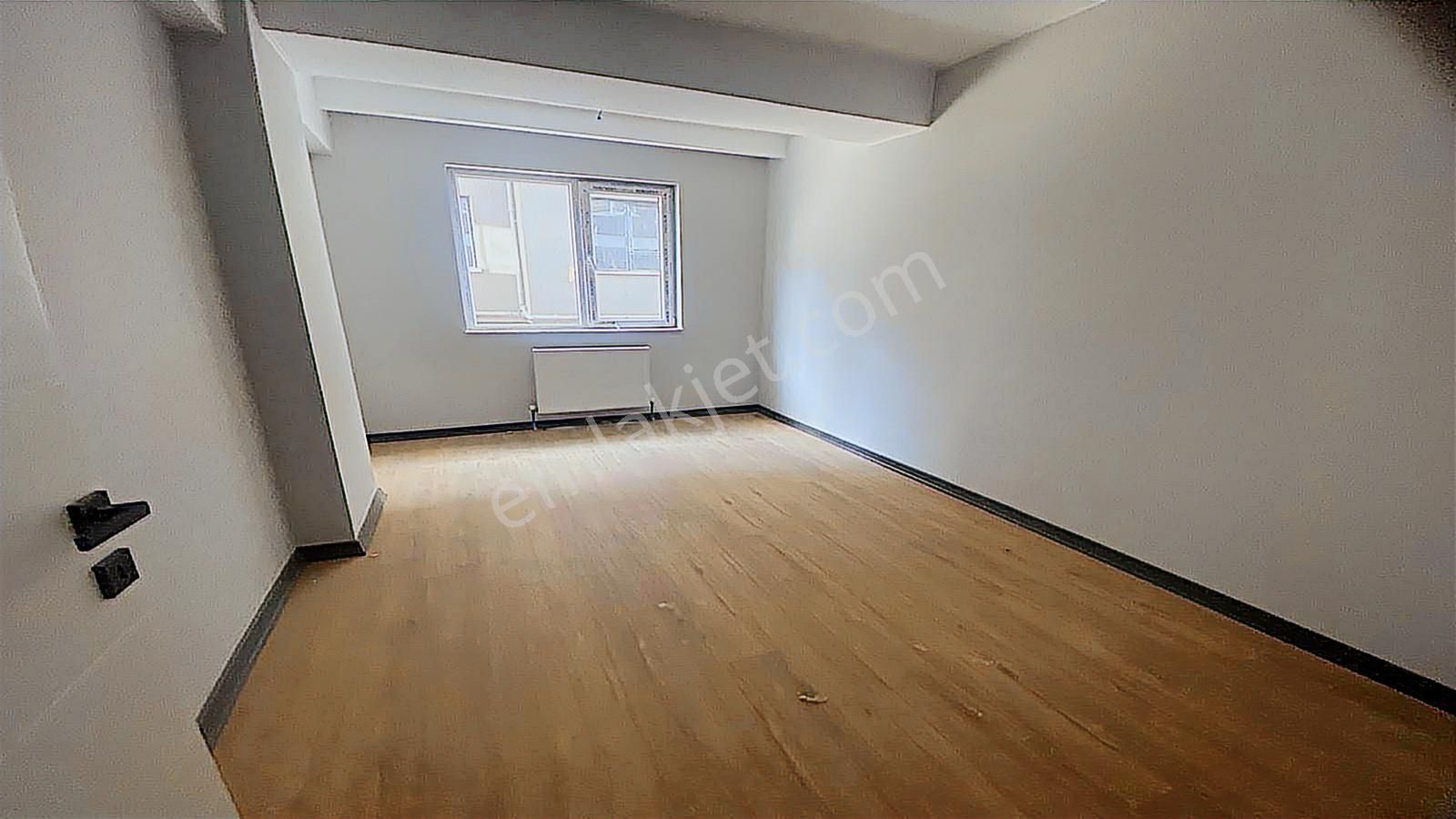 Yenikent Emlak'tan Ara Katta Ön Cephe 2,2 Milyon Kredi Limitli - Görsel 16