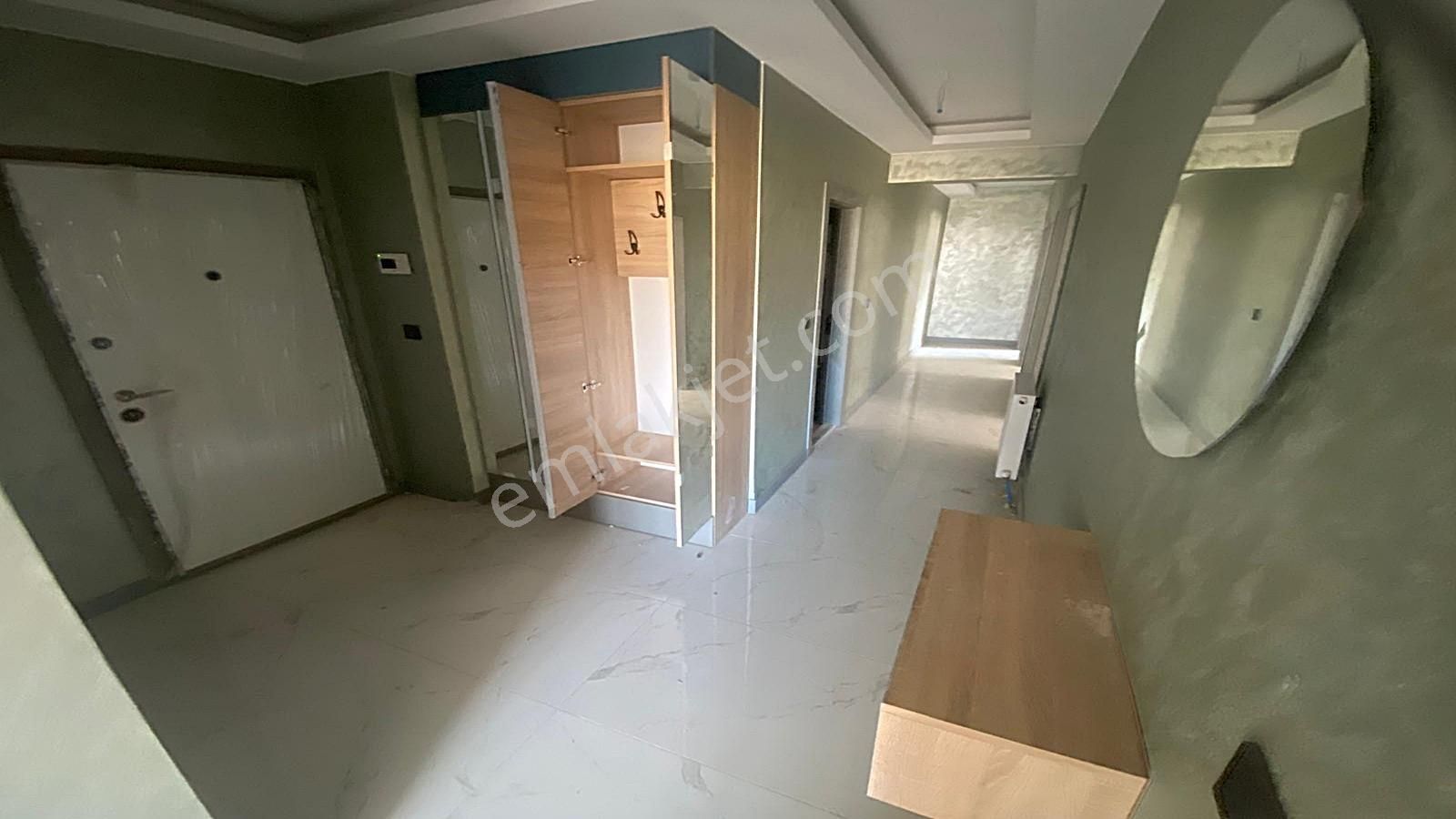 Yenikent Emlak'tan Ara Katta Ön Cephe 2,2 Milyon Kredi Limitli - Görsel 8