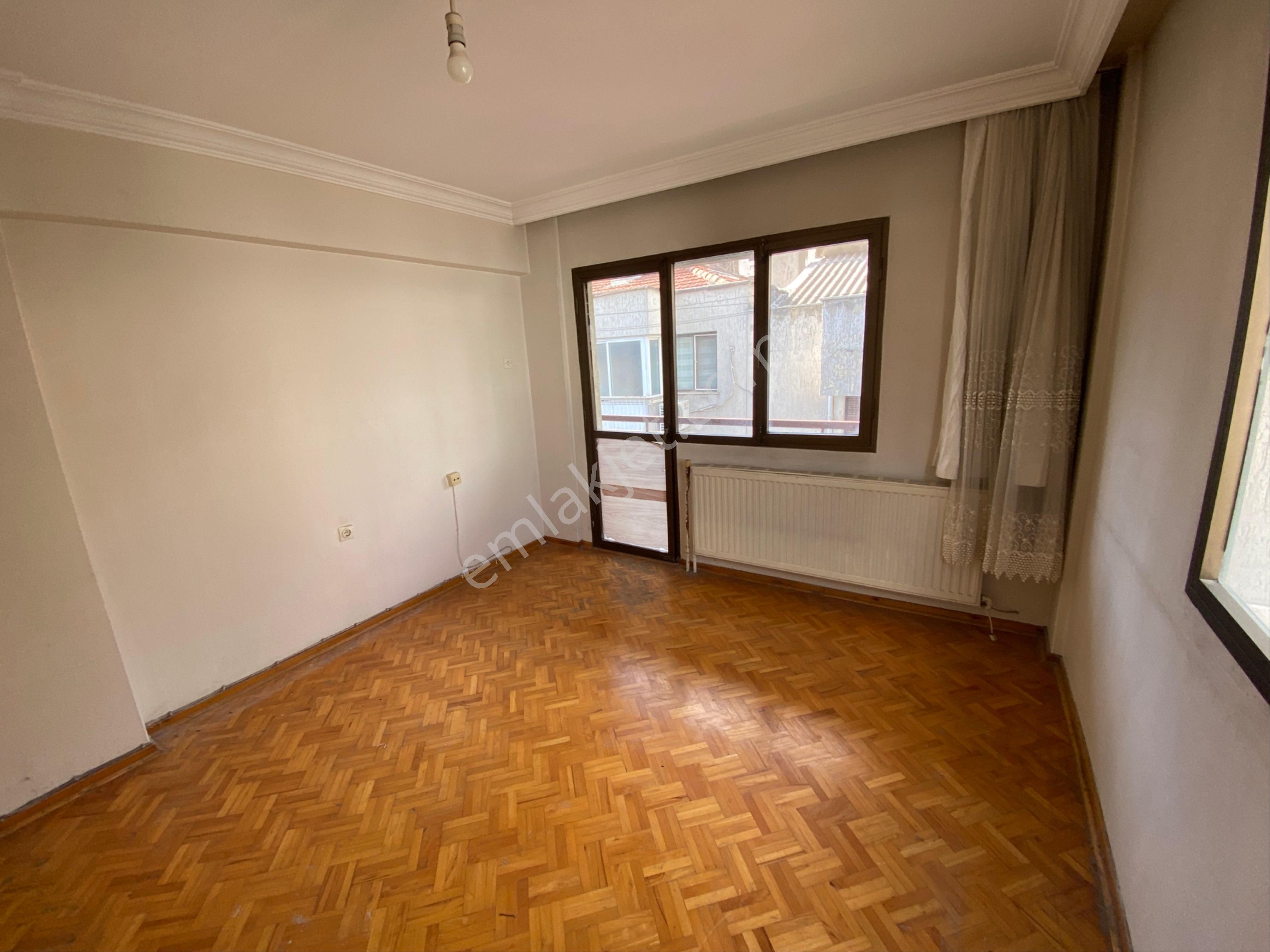 Alsancak Mimar Sinan'da Trt Ve Kültürpark Yanı 2+1 Satılık Daire - Görsel 6