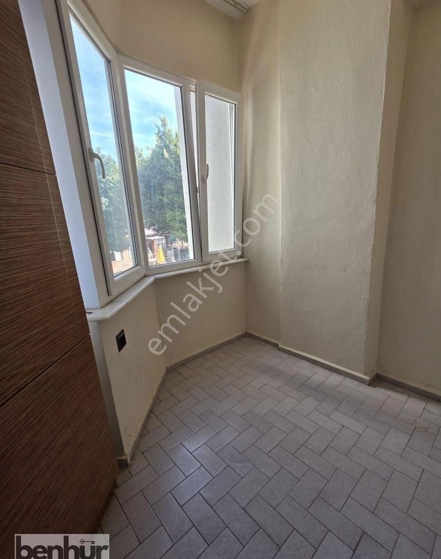 Meltem'de, Adliye Karşısında, Ofis Kullanımına Uygun, Kiralık 3+1 Daire - Görsel 3